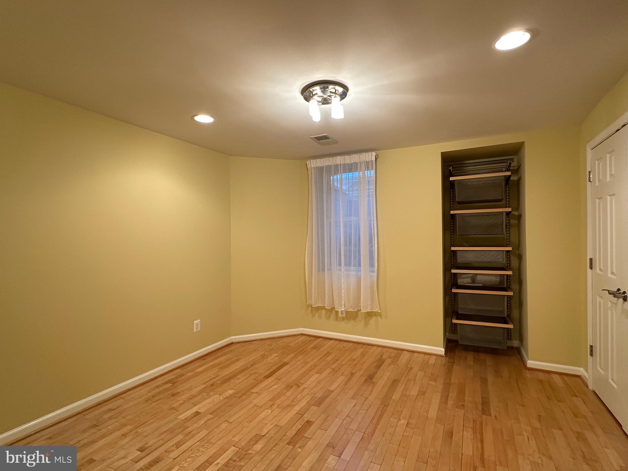 3215 SPRING RAIN COURT