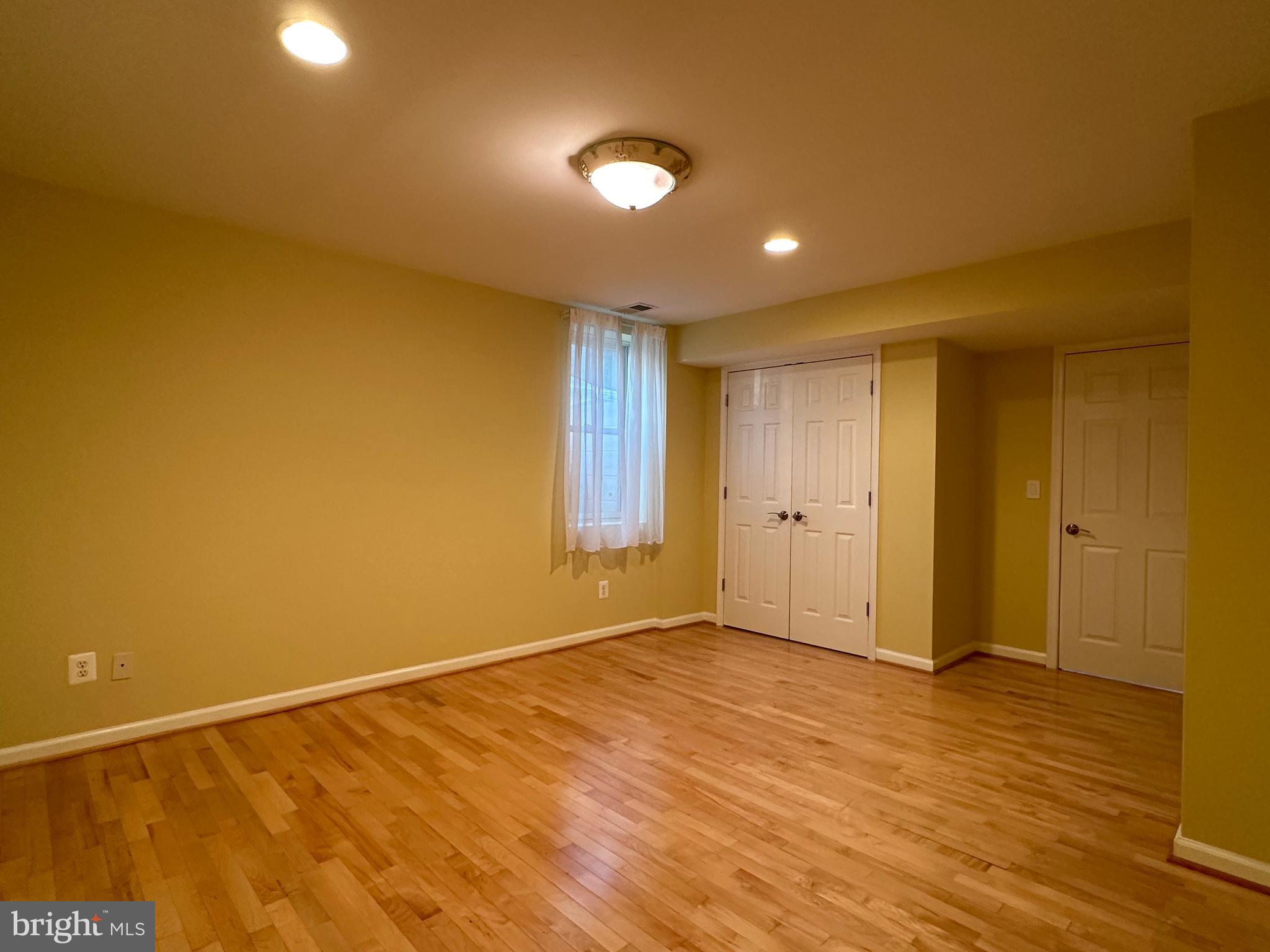 3215 SPRING RAIN COURT