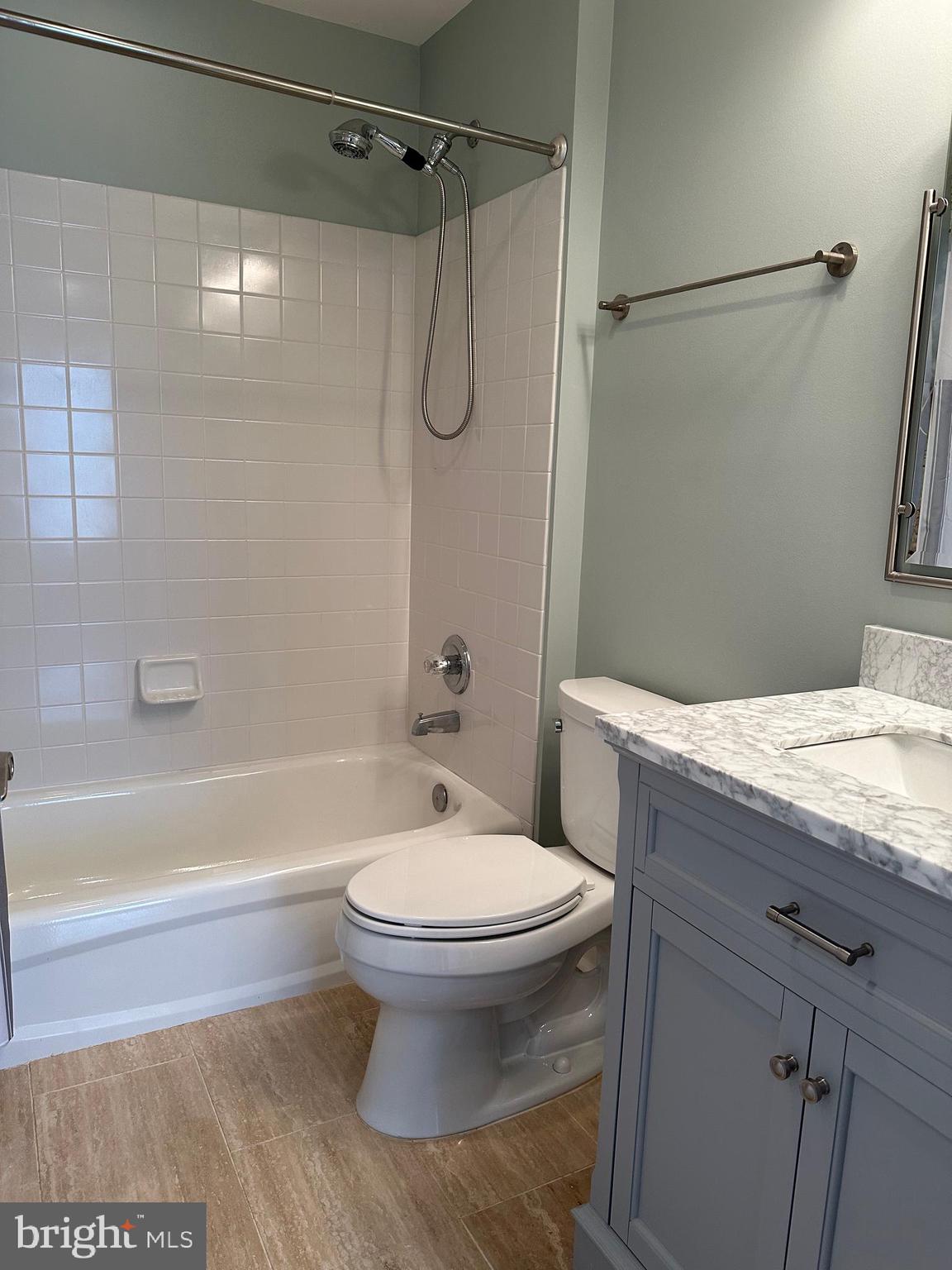 3215 SPRING RAIN COURT