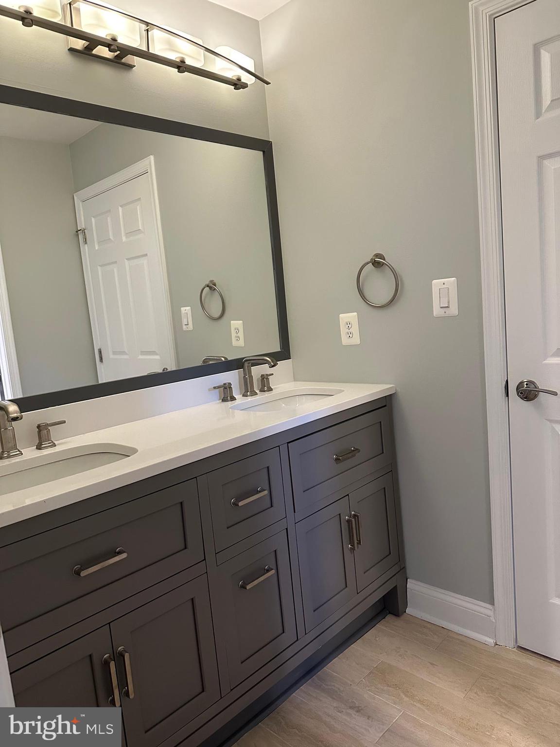 3215 SPRING RAIN COURT