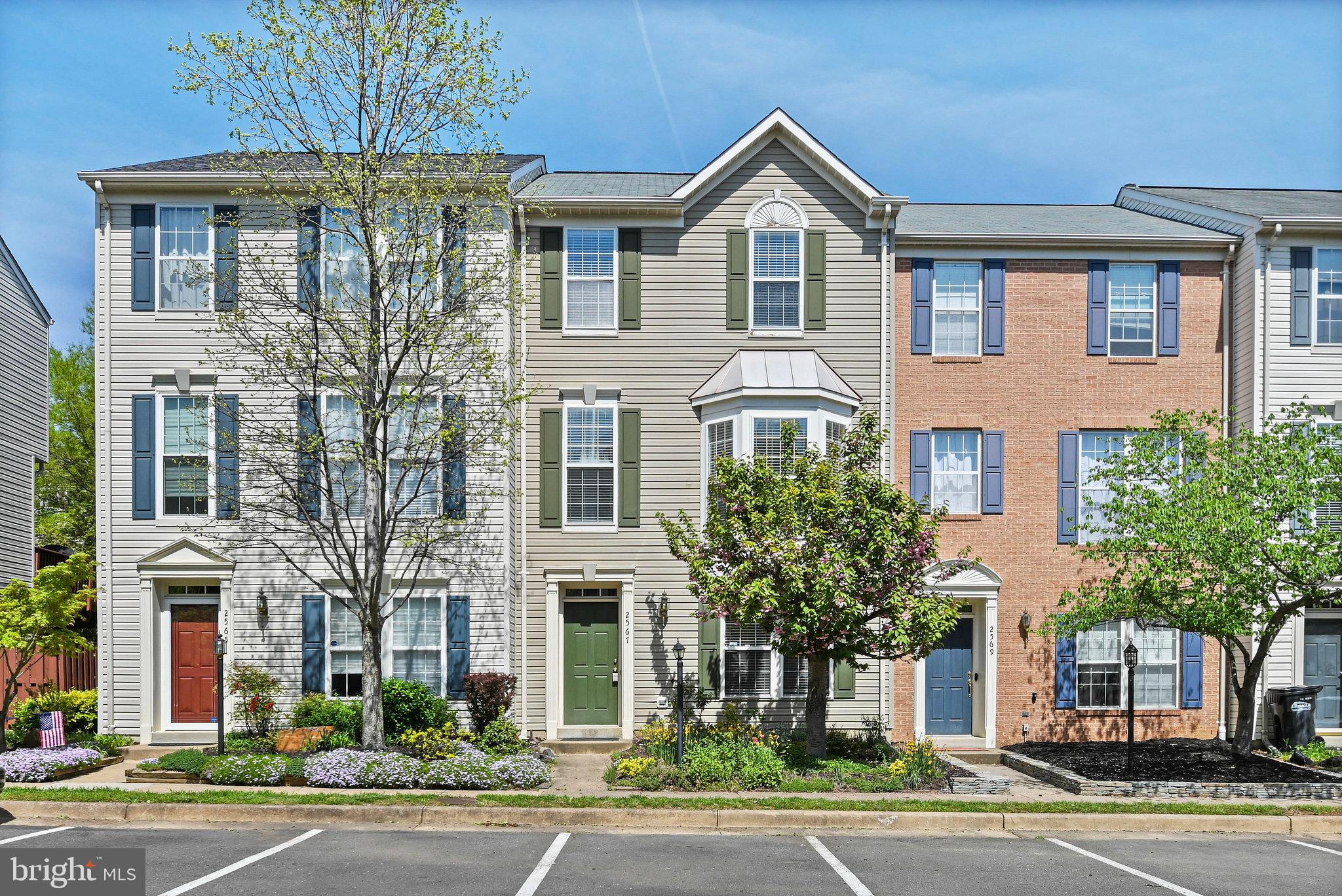 2567 CHASE WELLESLEY DRIVE
