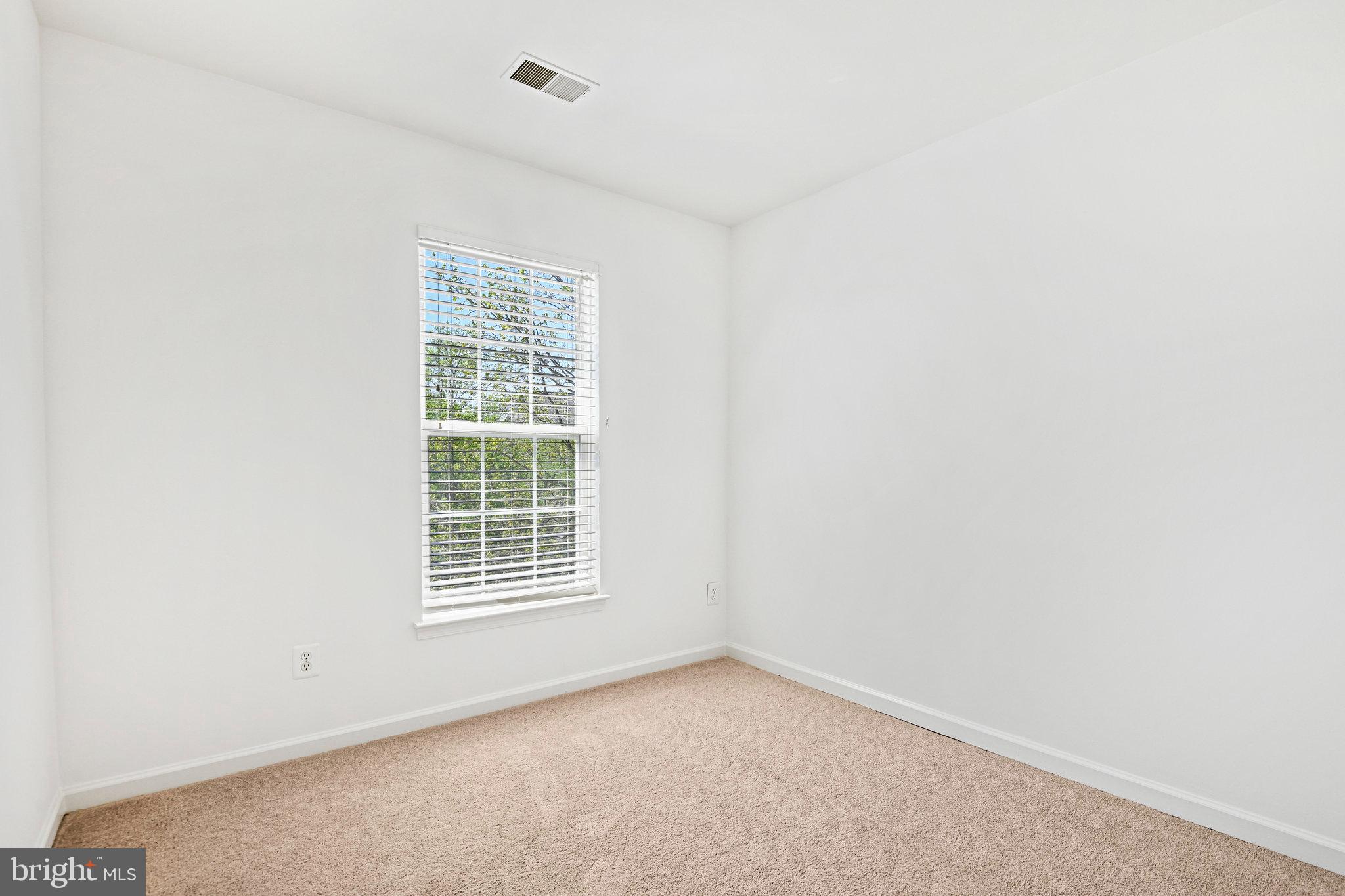 2567 CHASE WELLESLEY DRIVE