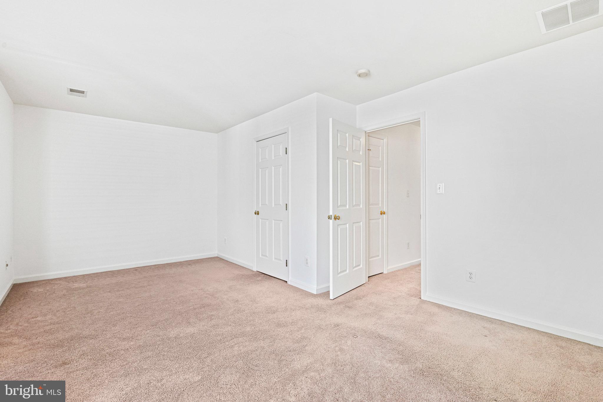 2567 CHASE WELLESLEY DRIVE