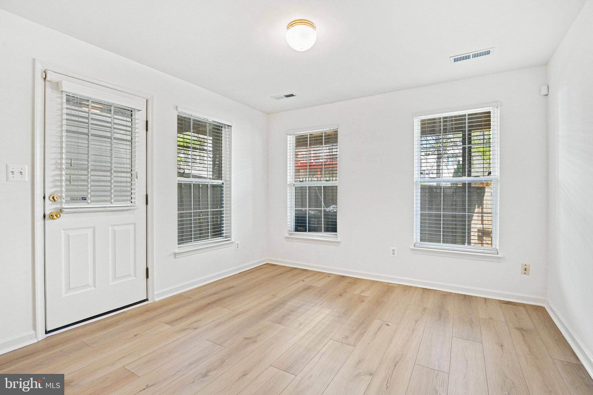 2567 CHASE WELLESLEY DRIVE