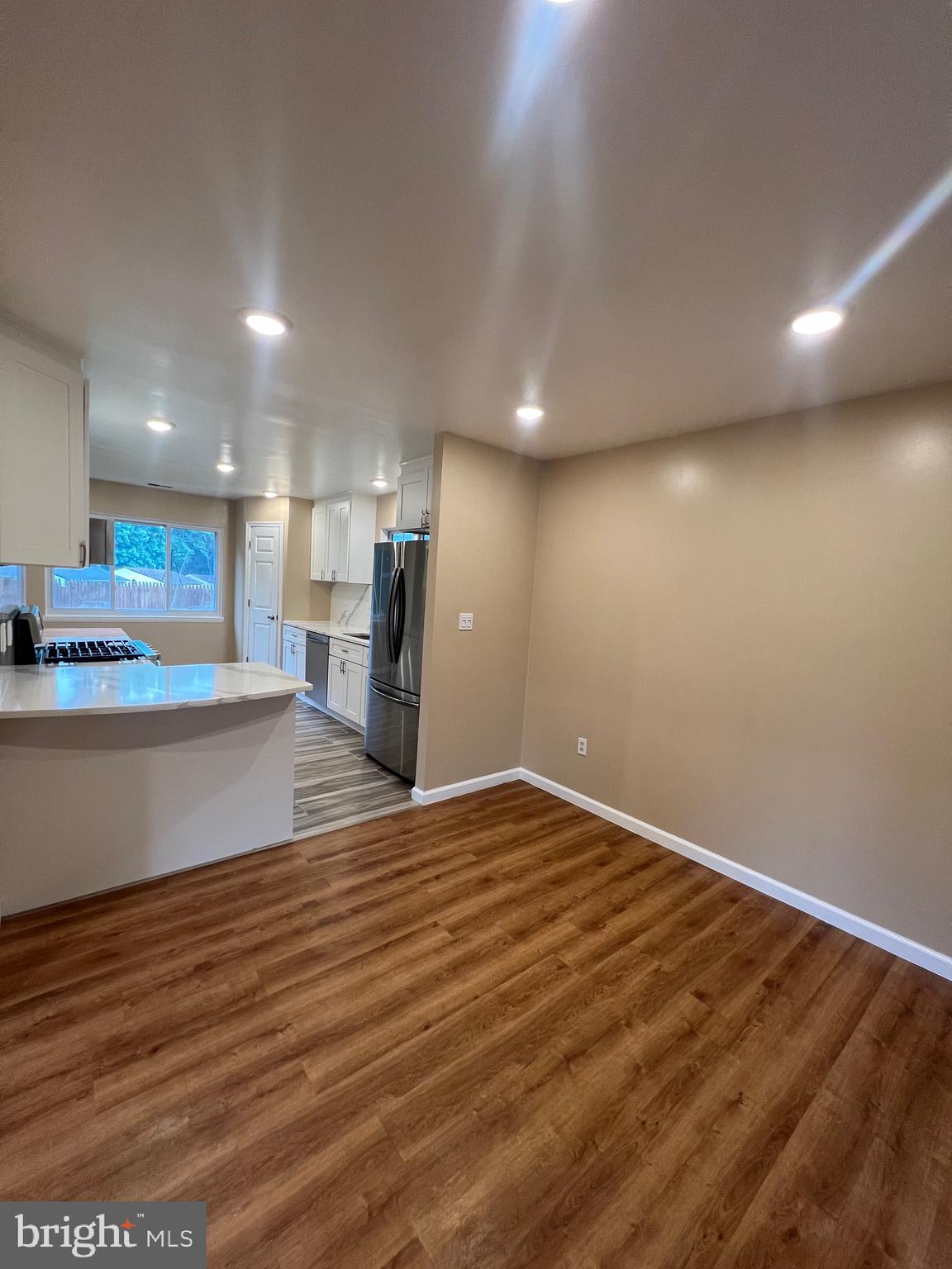 7936 ORANGE PLANK ROAD