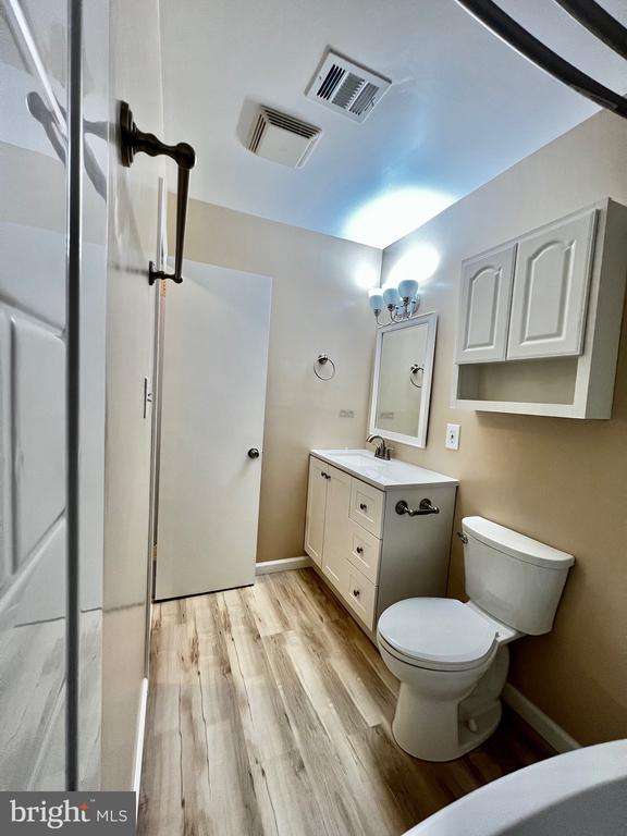 7936 ORANGE PLANK ROAD