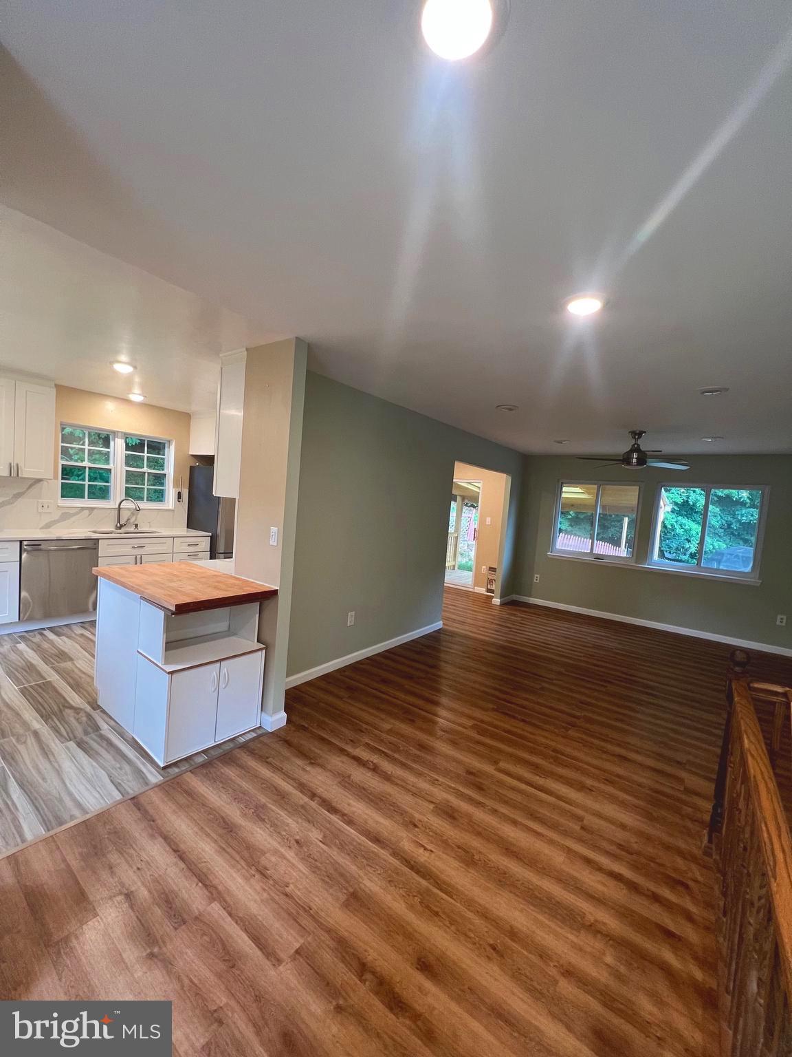 7936 ORANGE PLANK ROAD