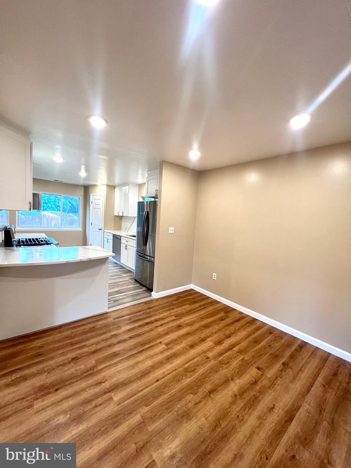 7936 ORANGE PLANK ROAD