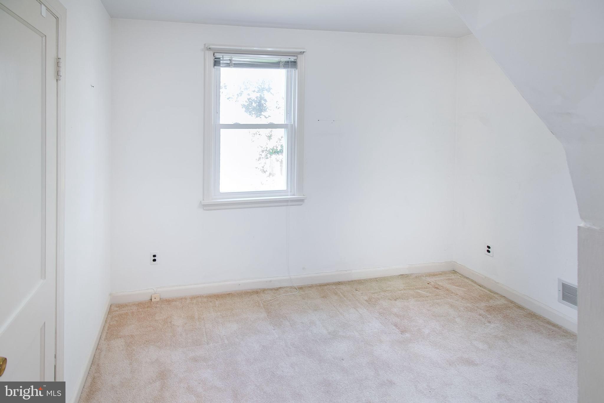 3143 HEADROW LANE