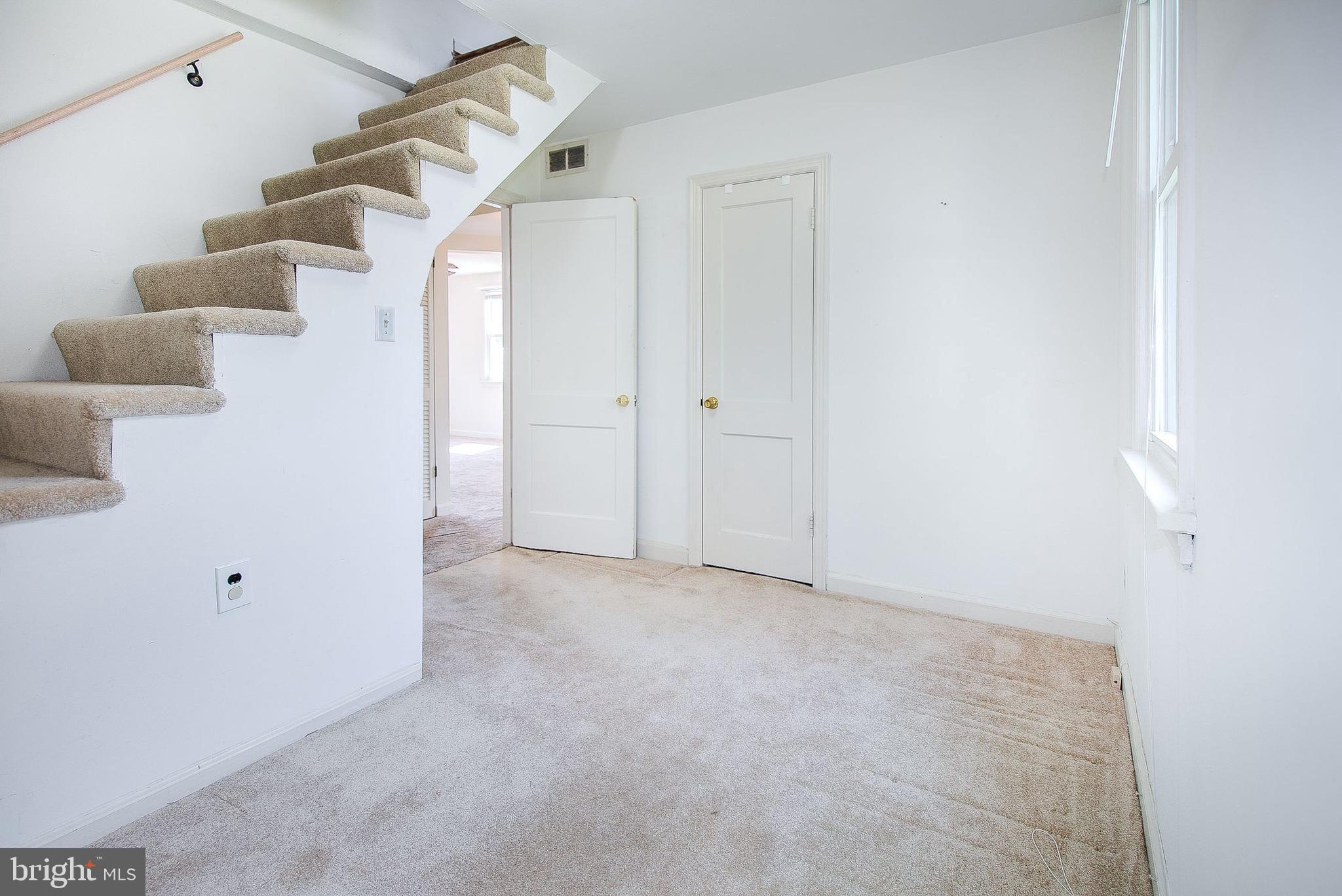3143 HEADROW LANE