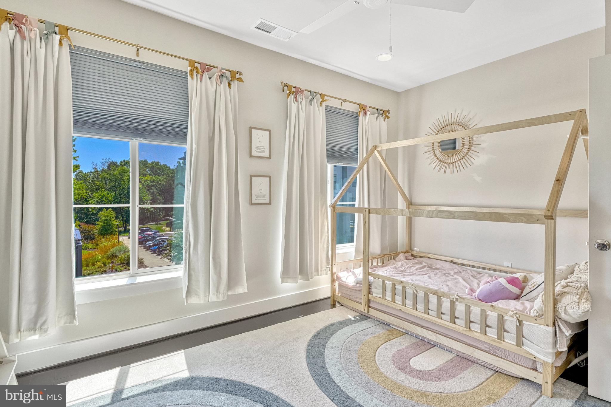 4971 LAKESIDE CROSSING