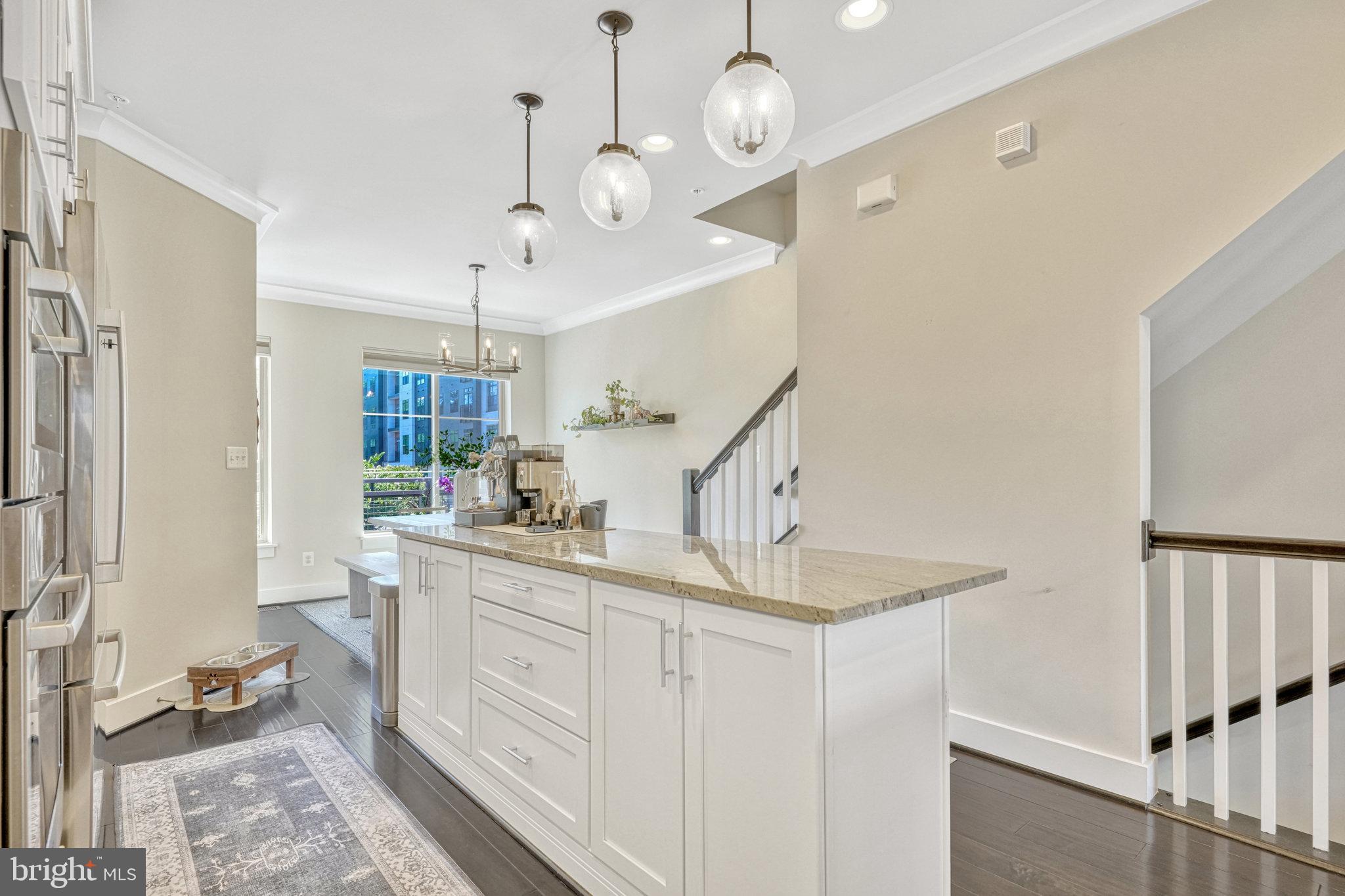 4971 LAKESIDE CROSSING