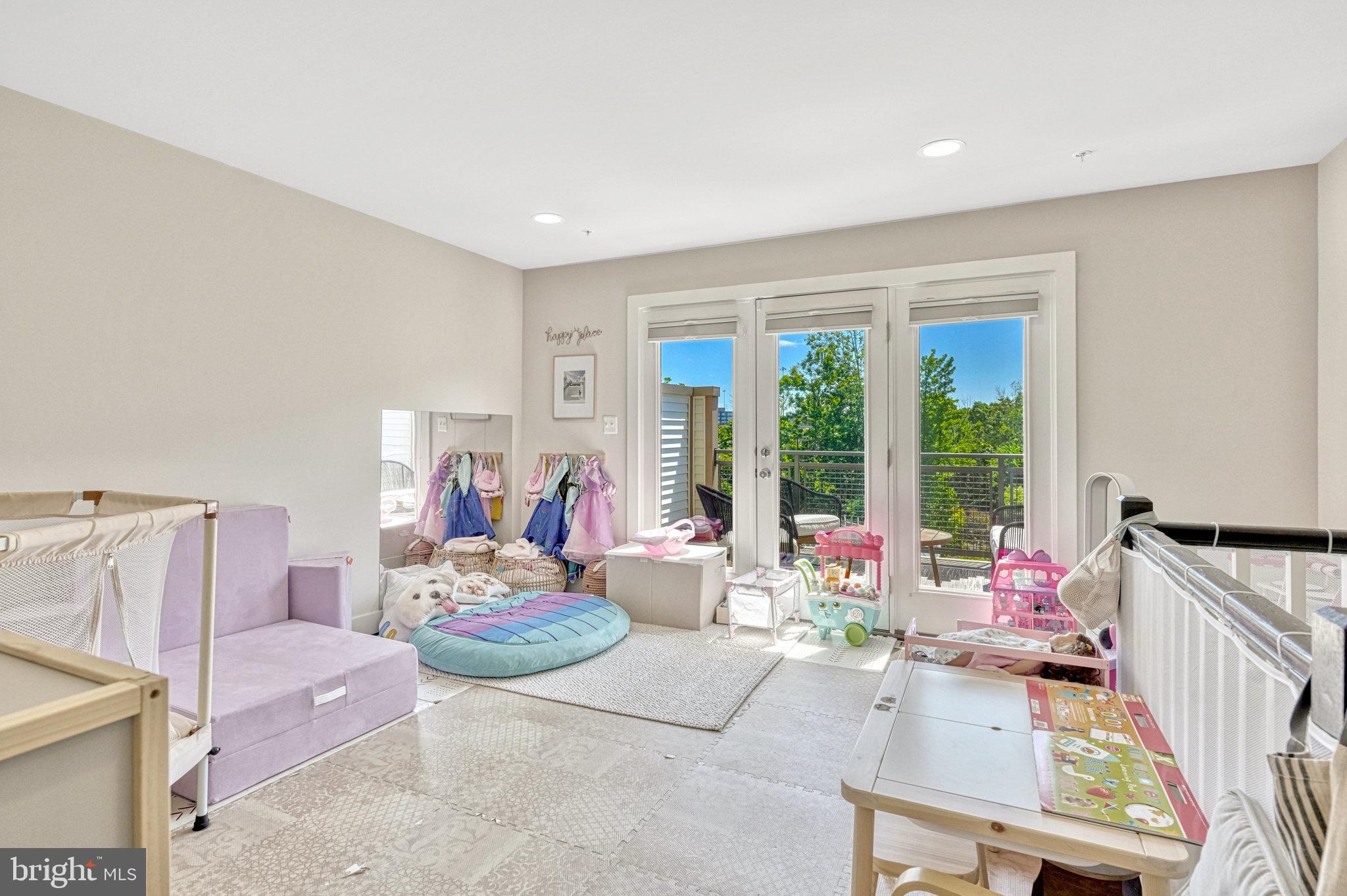 4971 LAKESIDE CROSSING