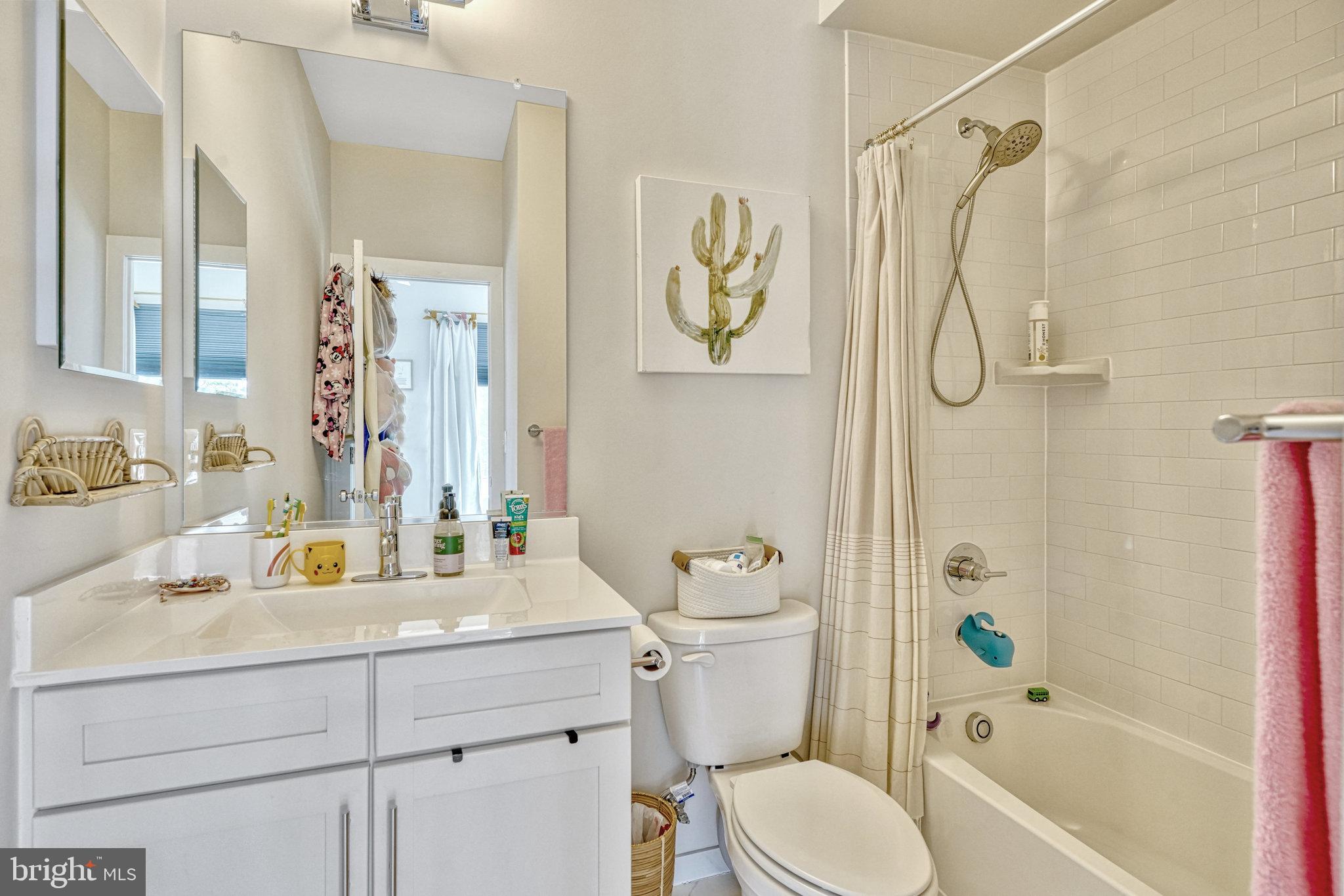 4971 LAKESIDE CROSSING