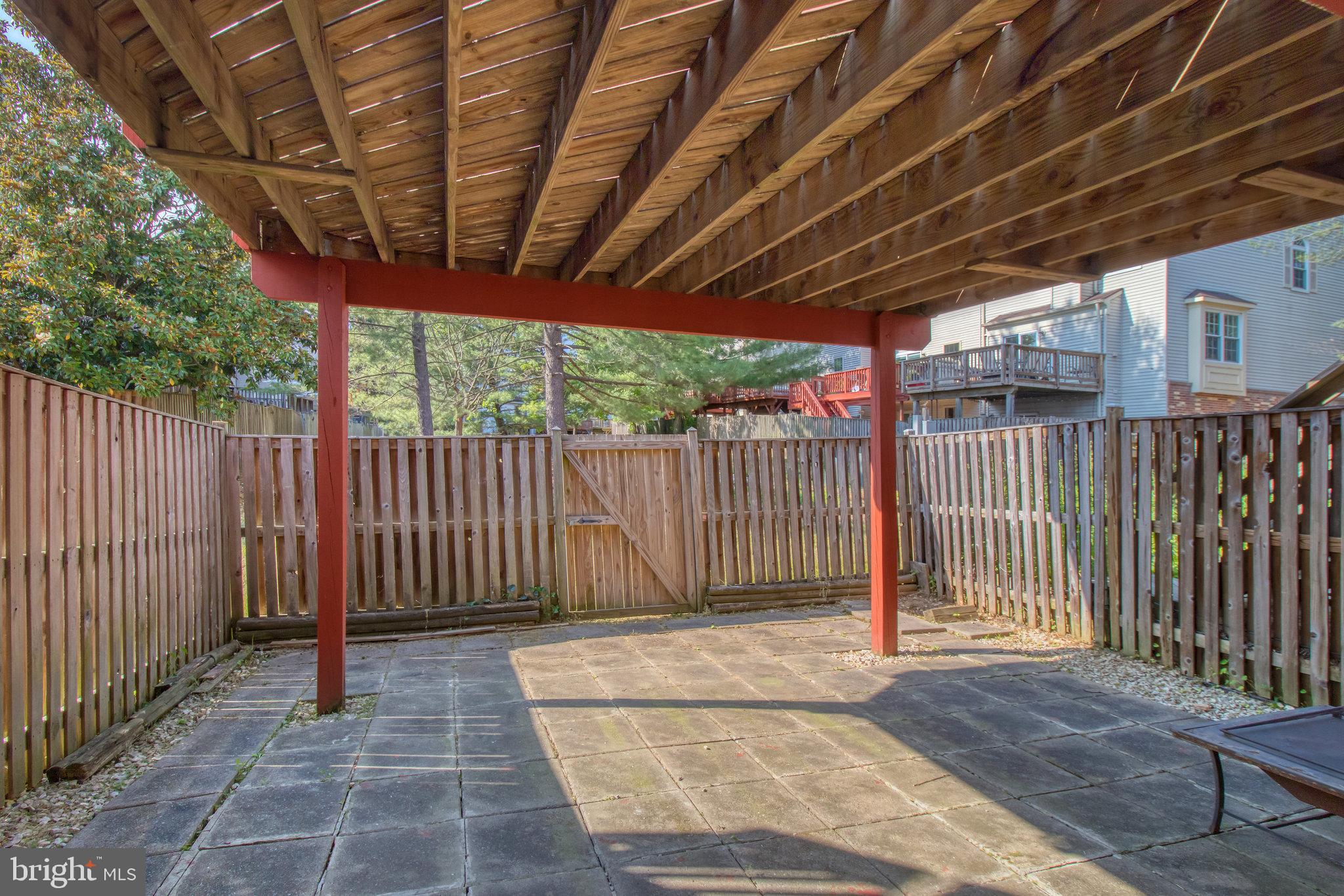 3964 ROSEBAY COURT