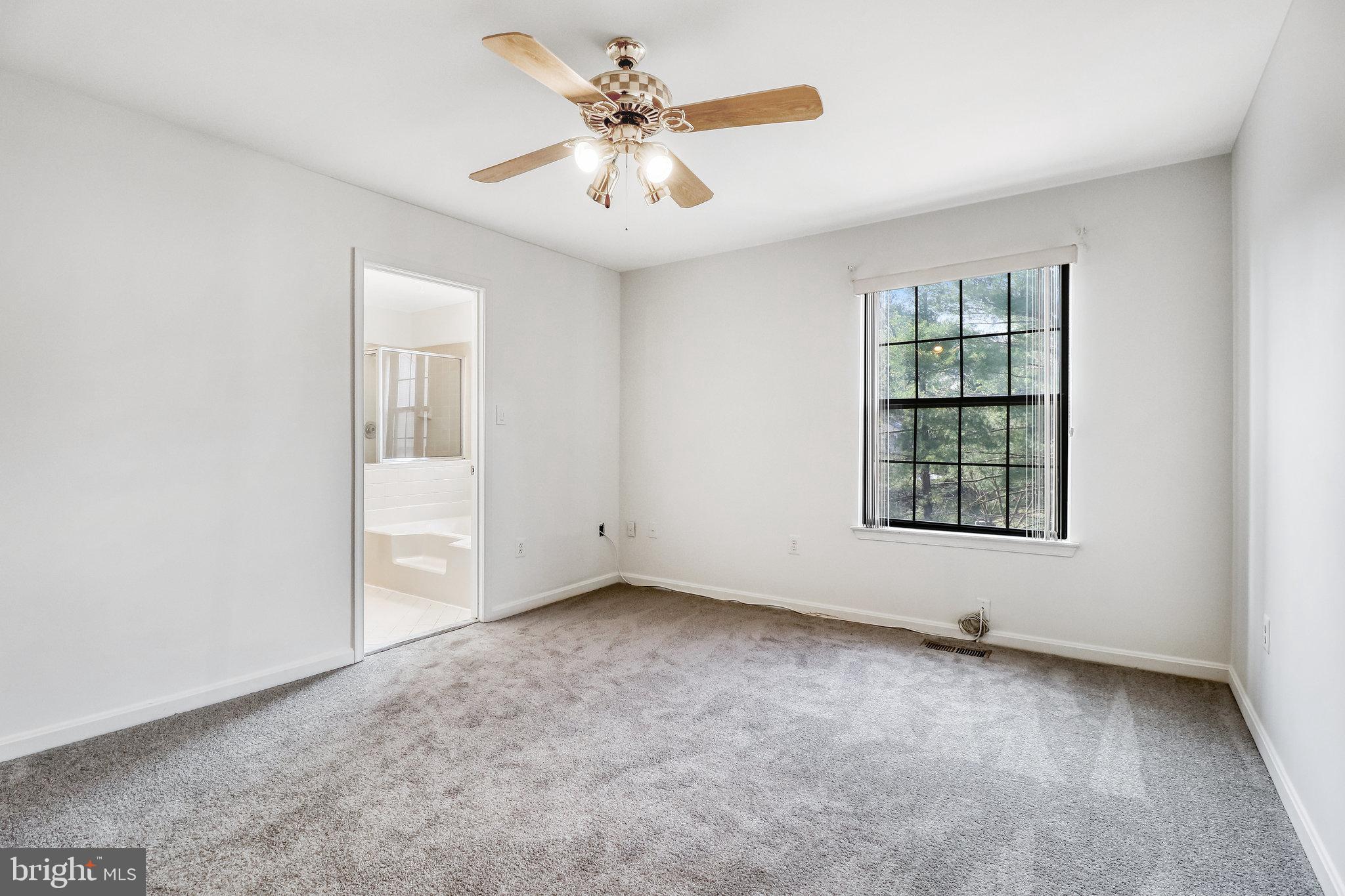 3964 ROSEBAY COURT