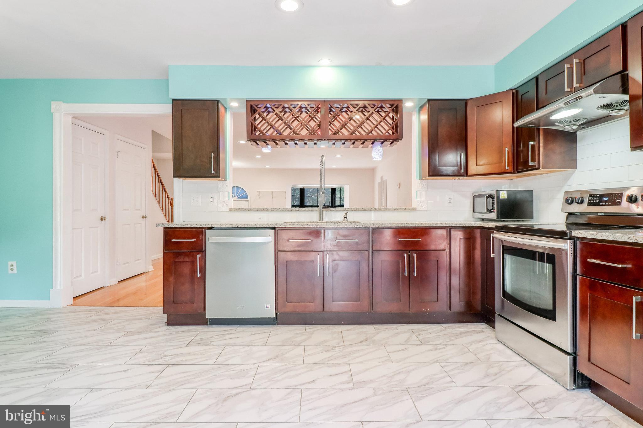 3964 ROSEBAY COURT