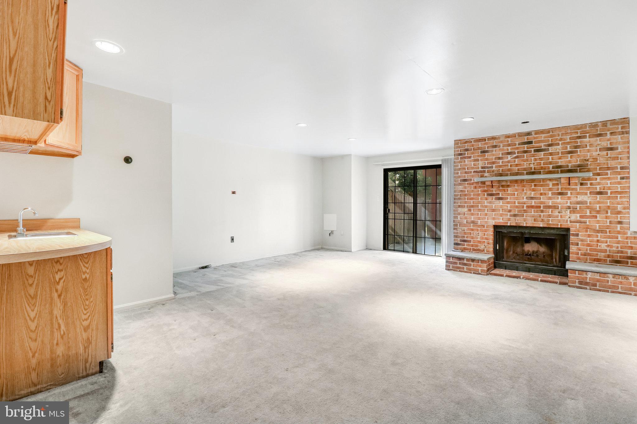 3964 ROSEBAY COURT