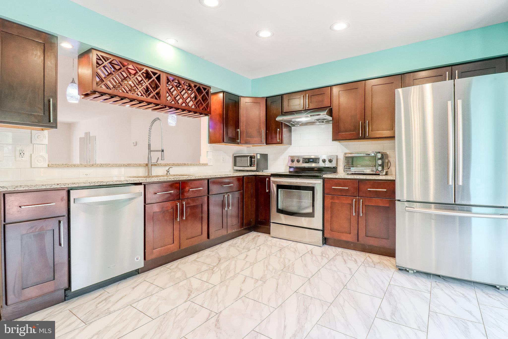 3964 ROSEBAY COURT