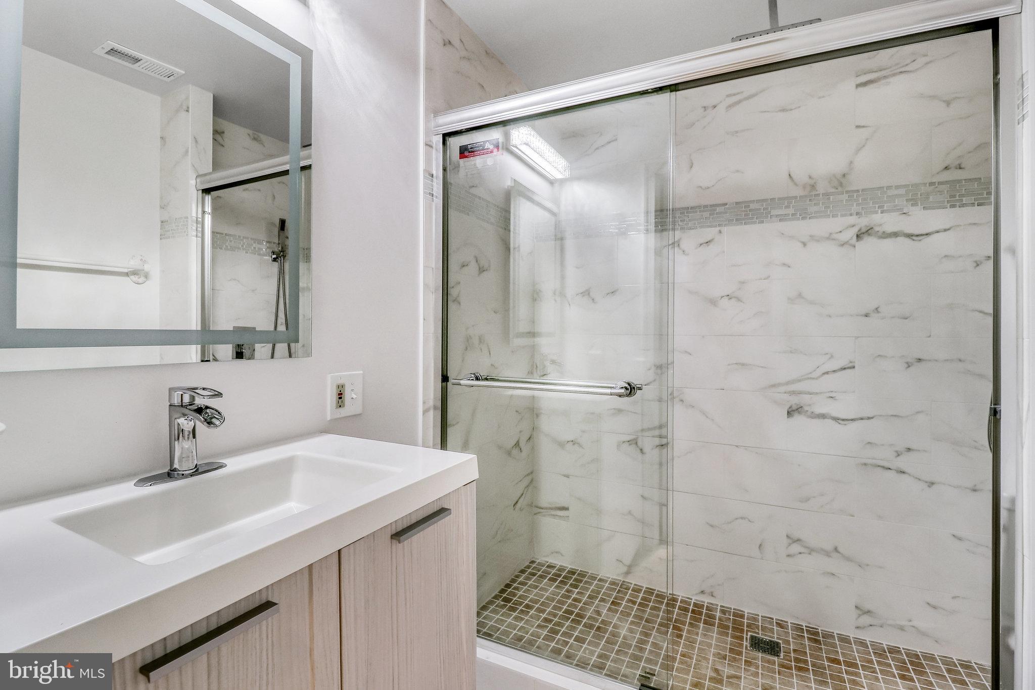 3964 ROSEBAY COURT