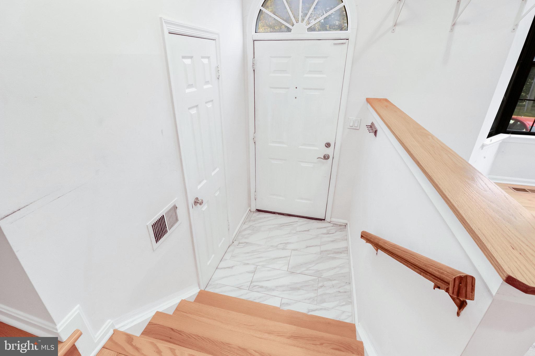 3964 ROSEBAY COURT
