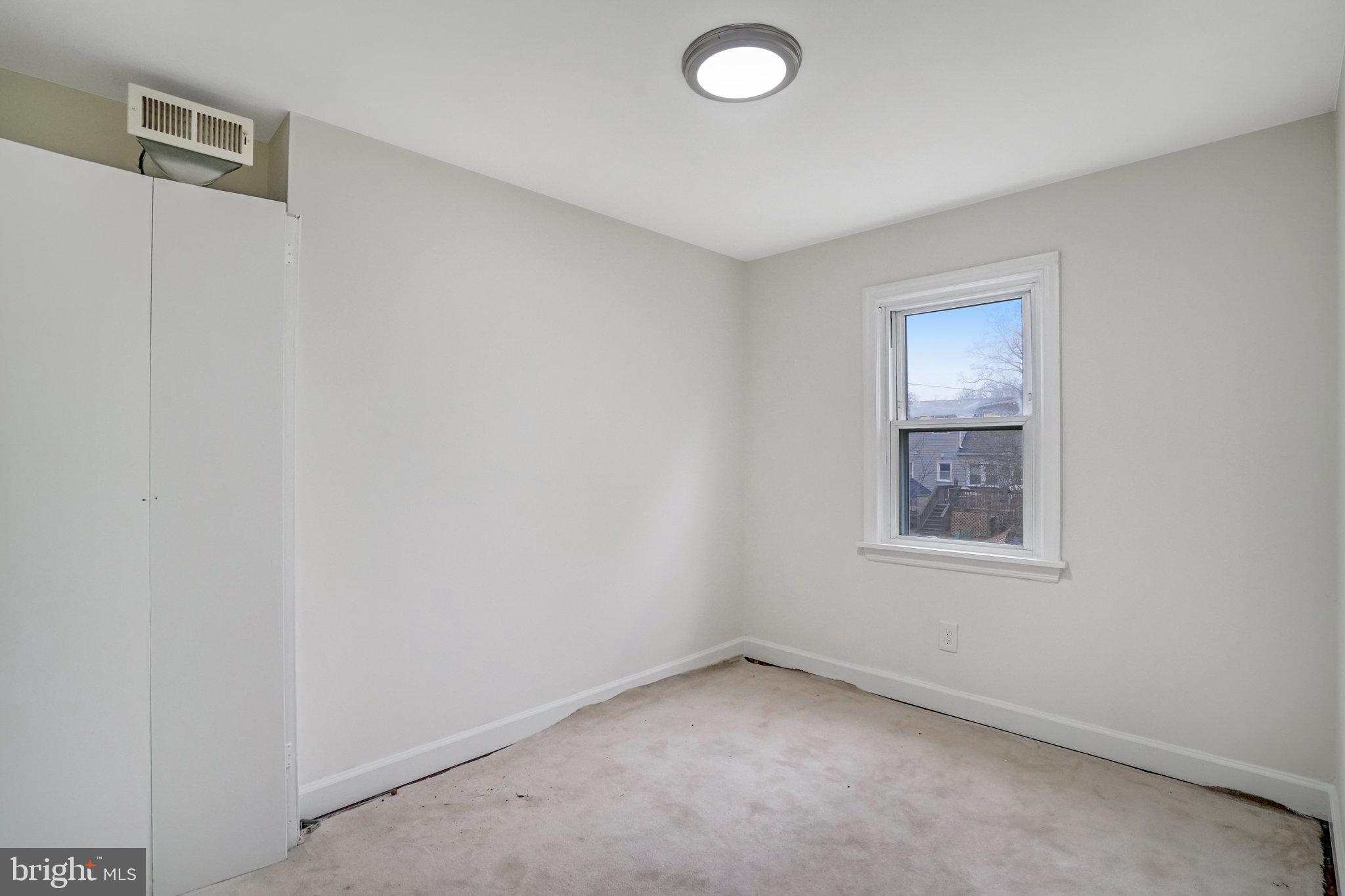 2833 SUMMERFIELD ROAD