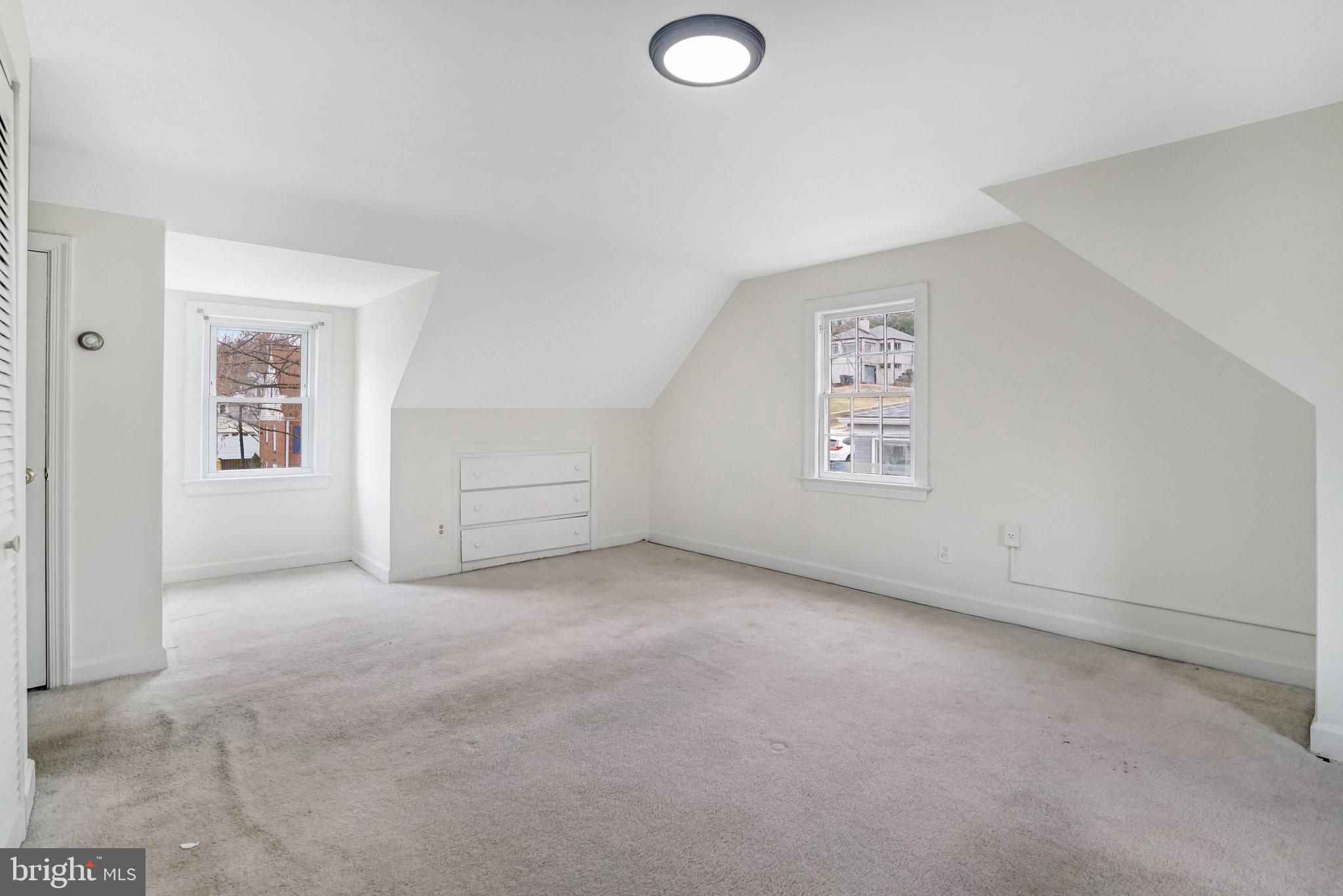 2833 SUMMERFIELD ROAD