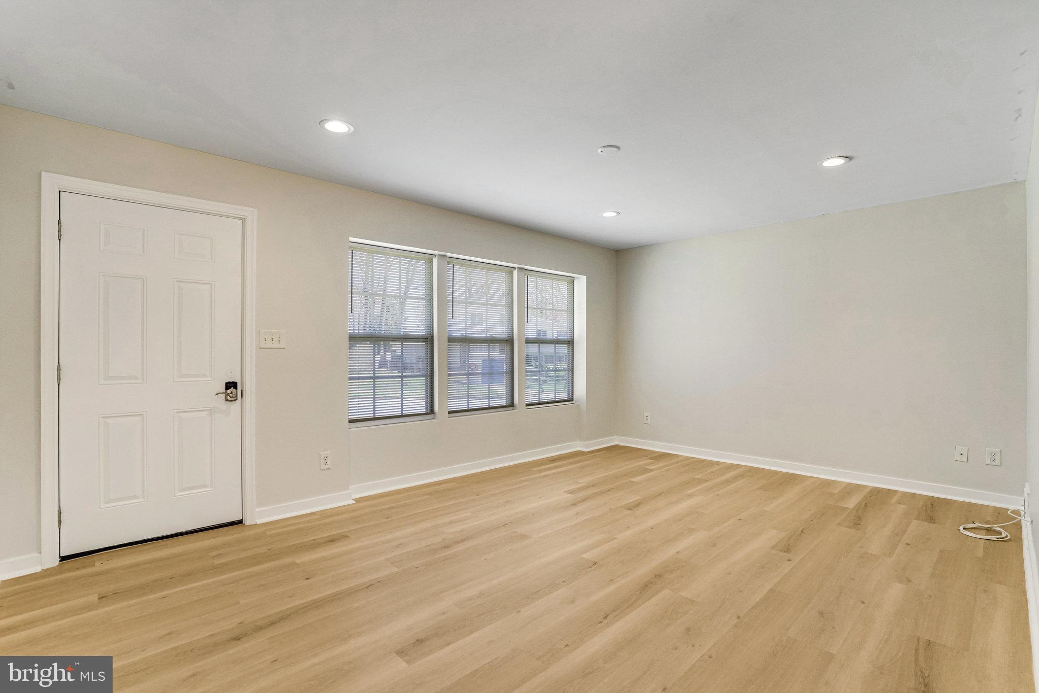 4510 MAYFIELD DRIVE
