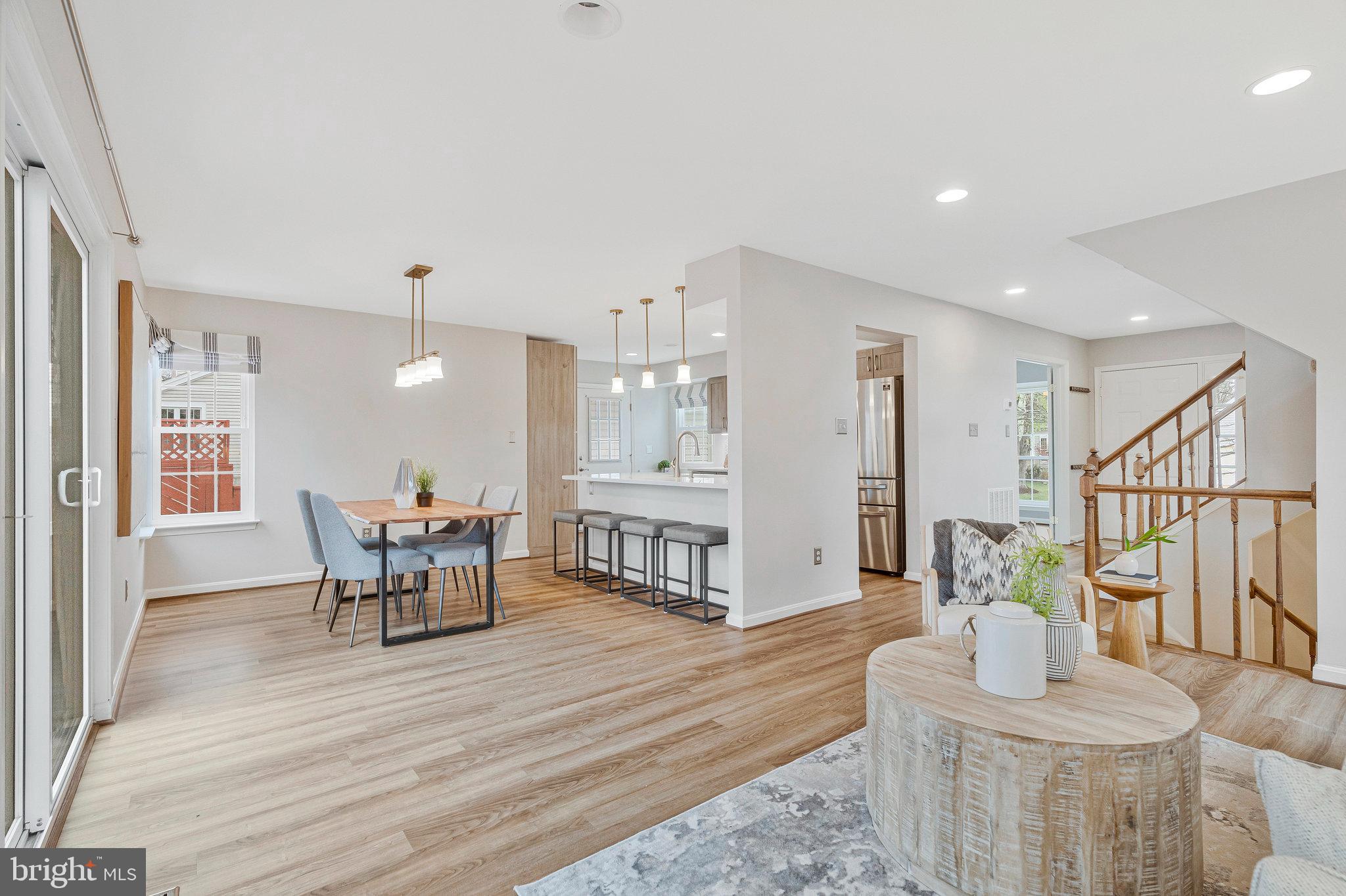 13482 LAKE SHORE DRIVE