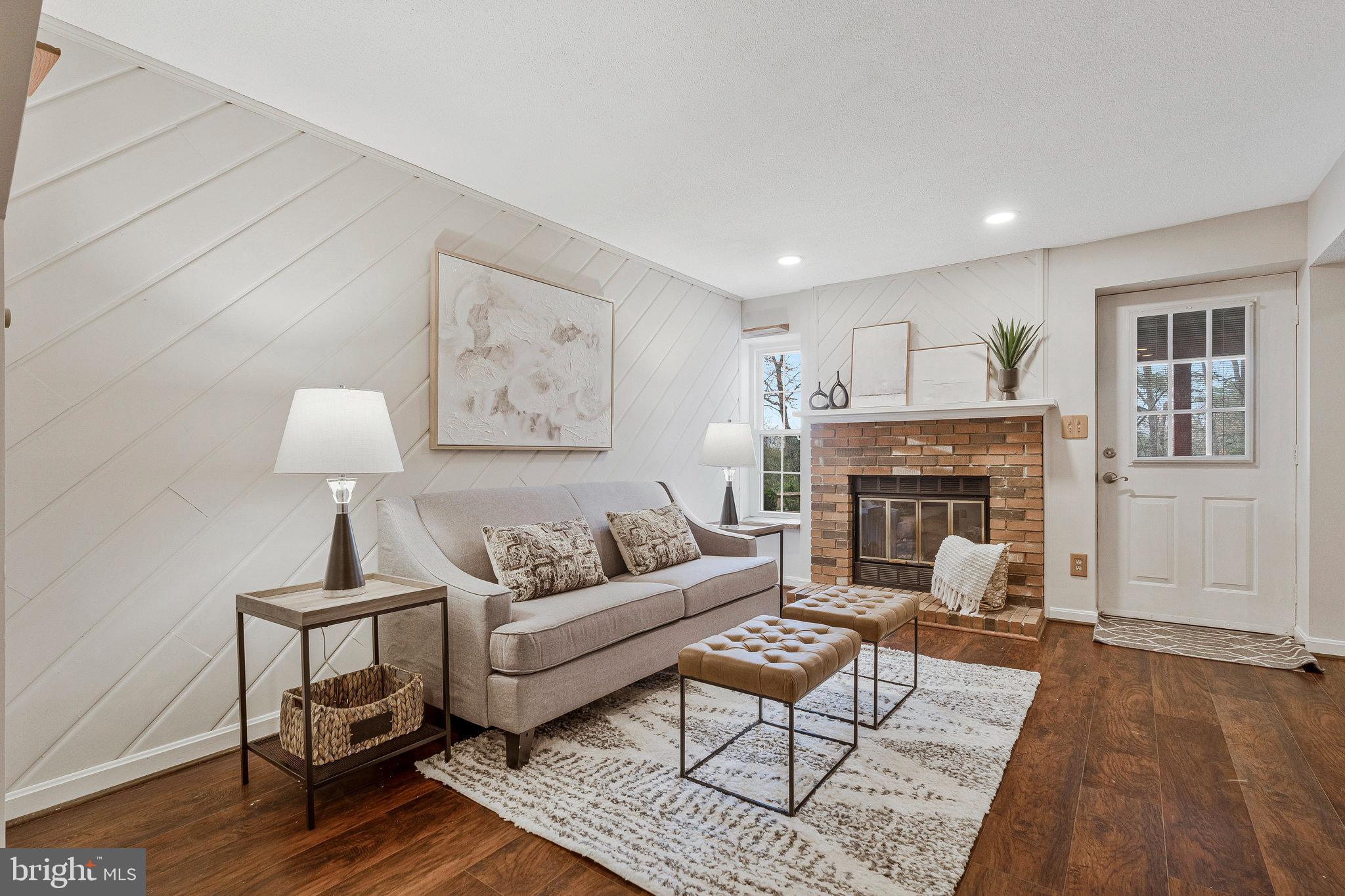 13482 LAKE SHORE DRIVE