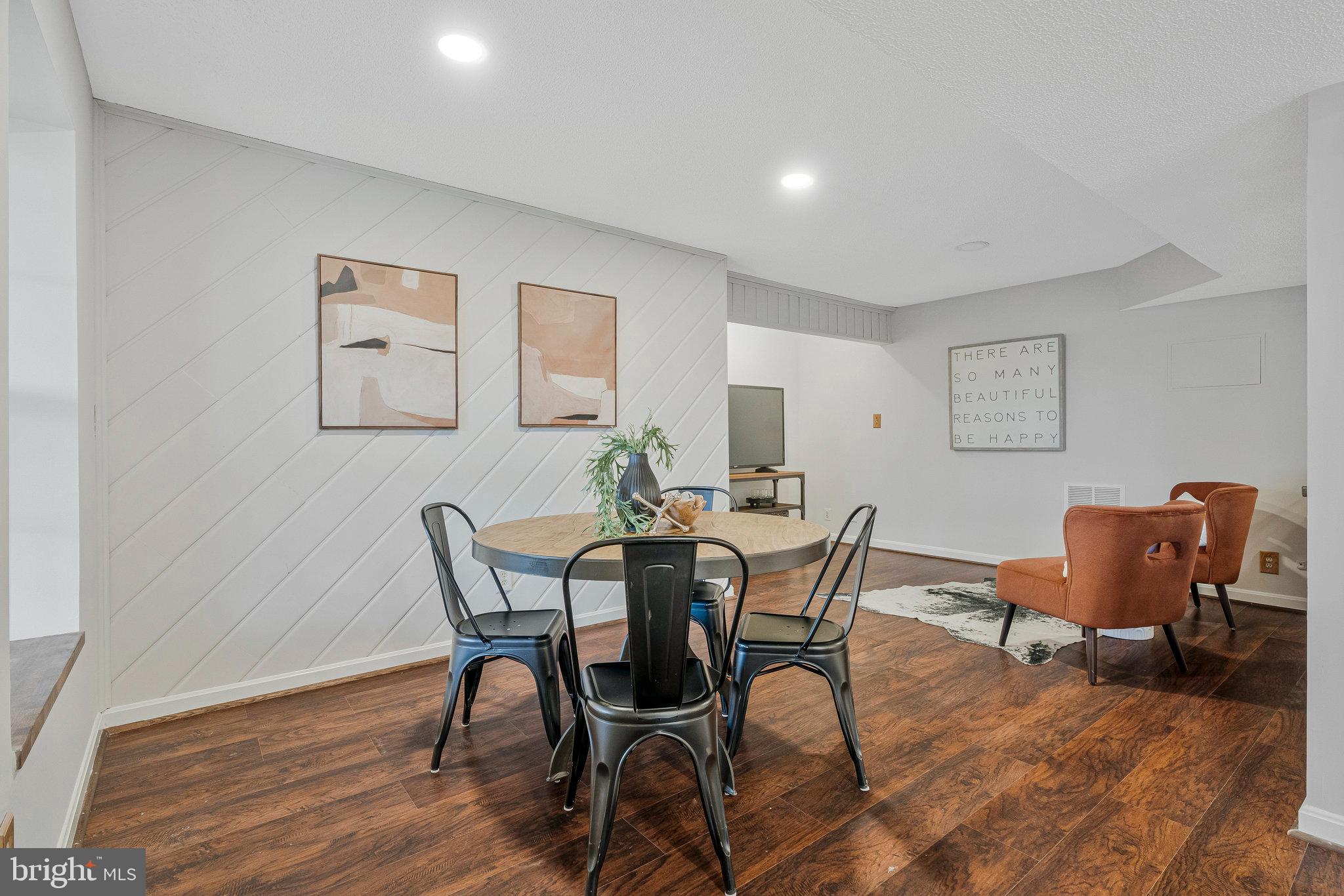 13482 LAKE SHORE DRIVE