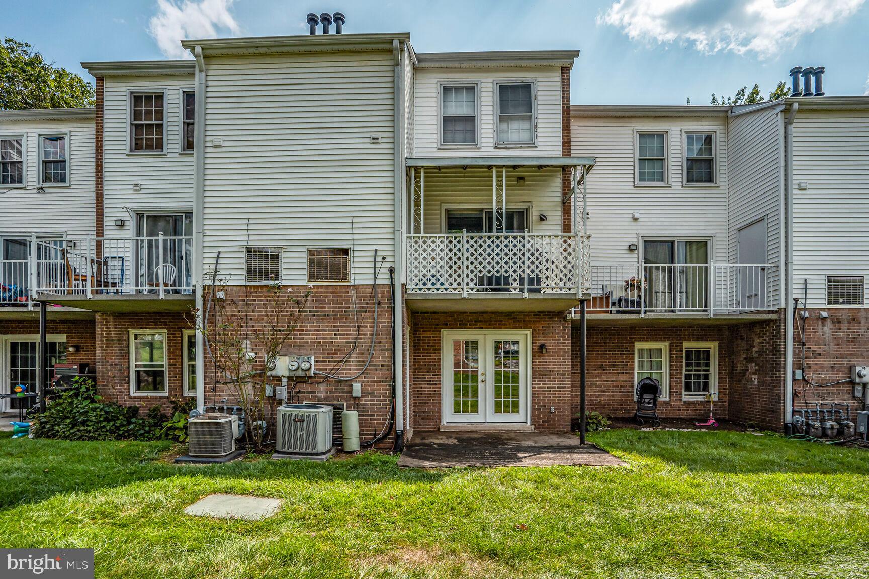 14490 GOLDEN OAK ROAD