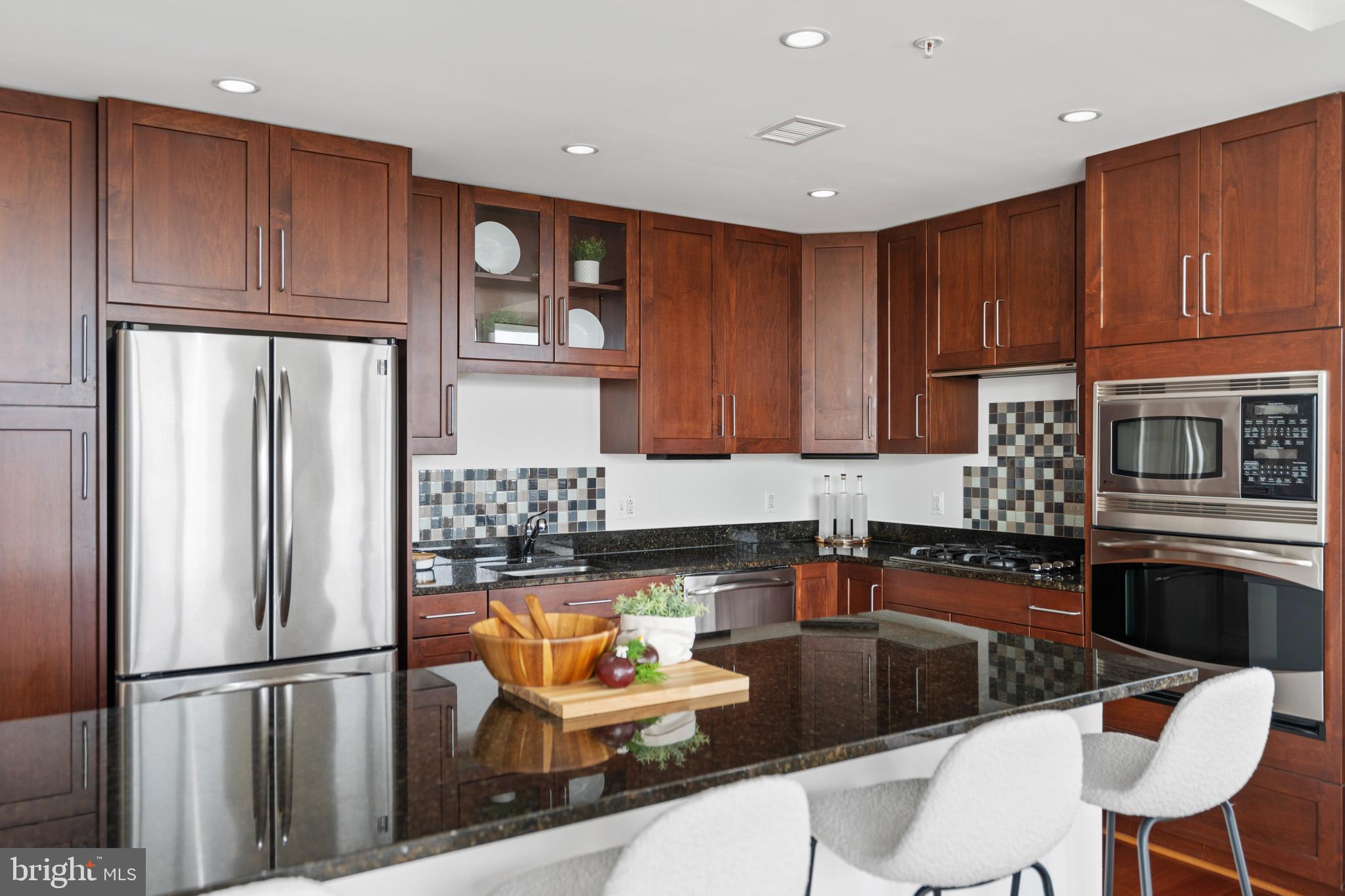 8220 CRESTWOOD HEIGHTS DRIVE 1012