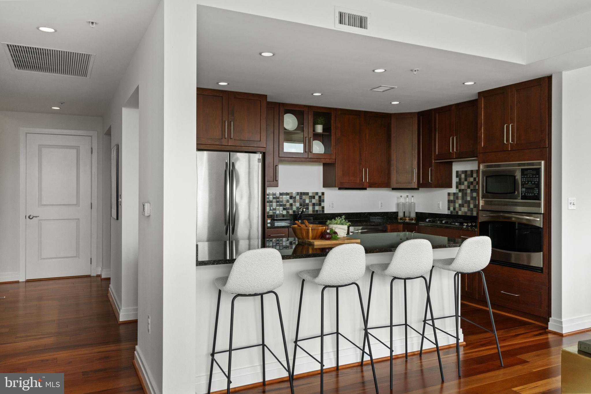 8220 CRESTWOOD HEIGHTS DRIVE 1012