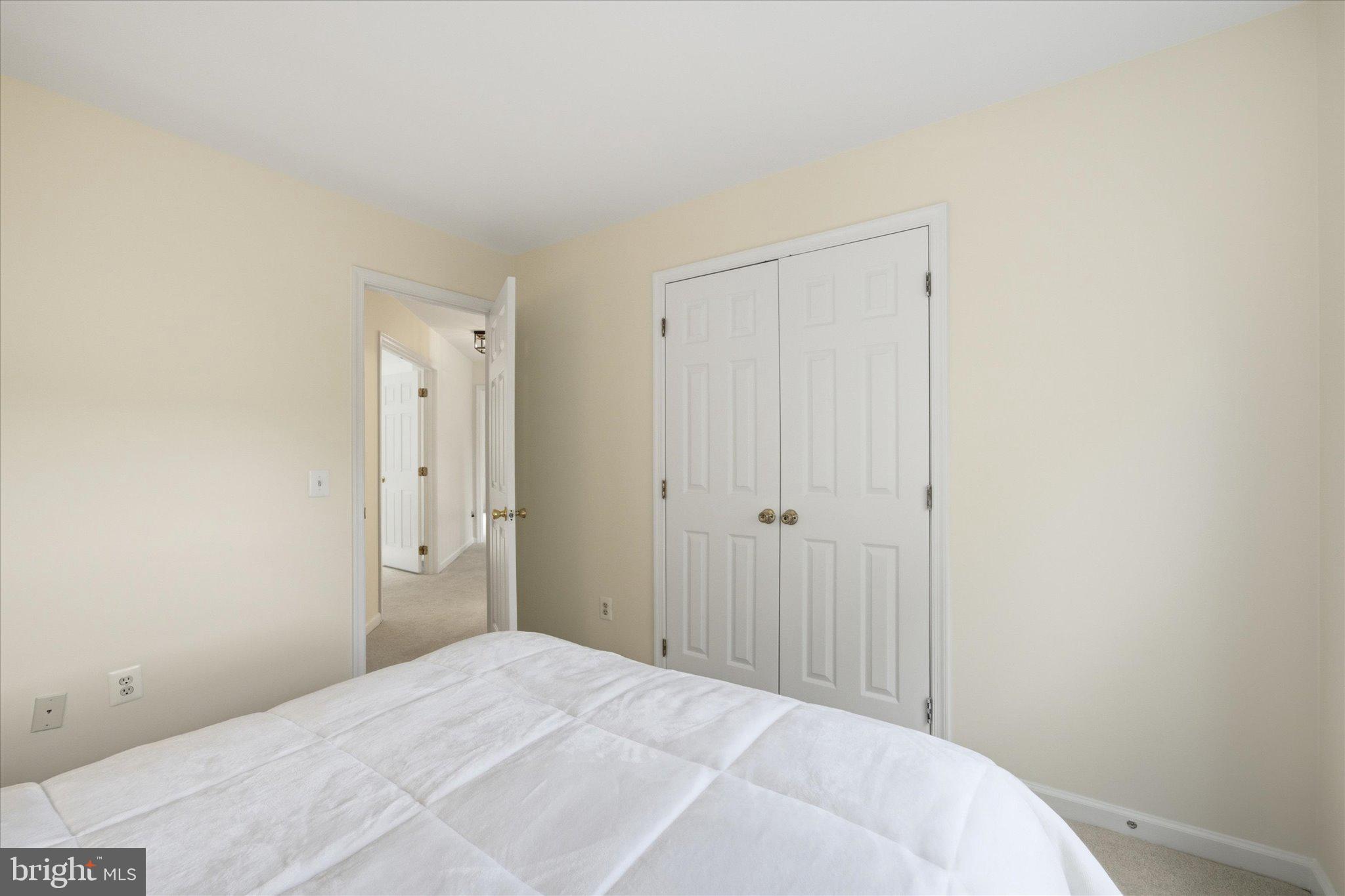 3116 WHITE DAISY PLACE