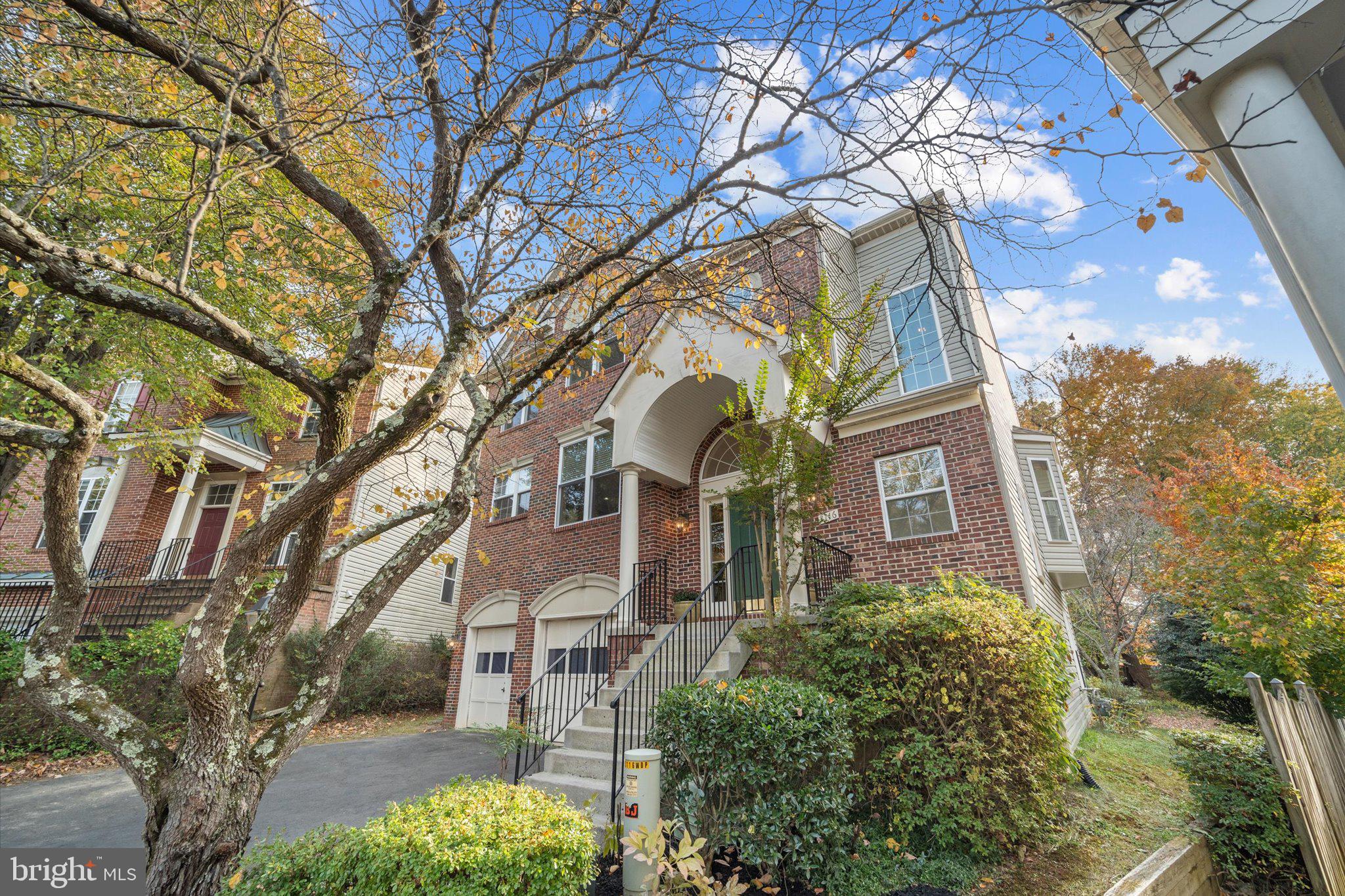 3116 WHITE DAISY PLACE