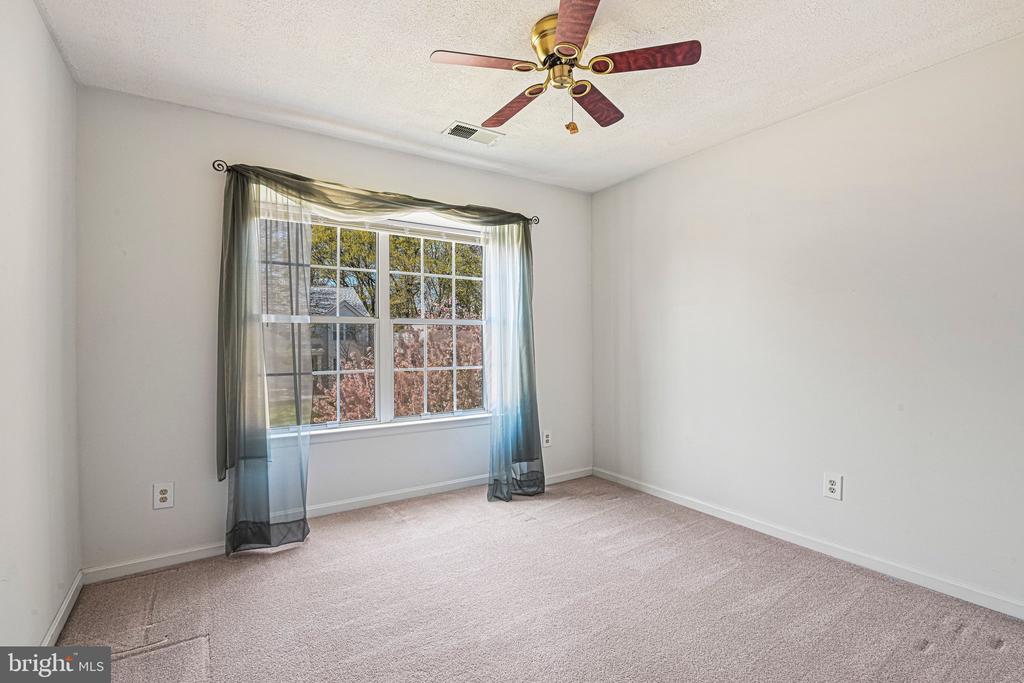 13481 LAKE SHORE DRIVE