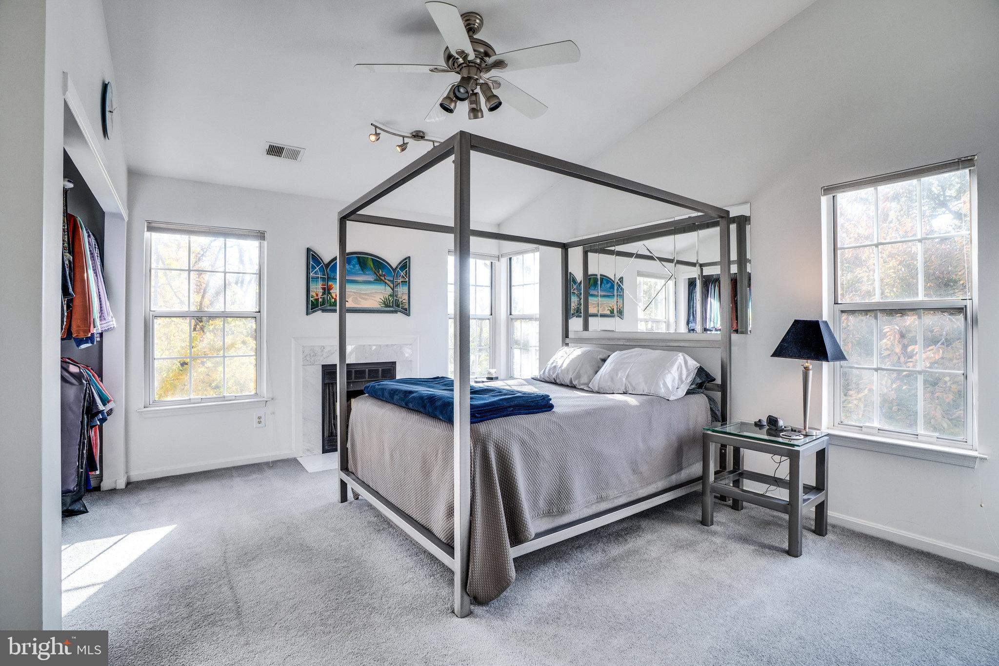 13481 LAKE SHORE DRIVE