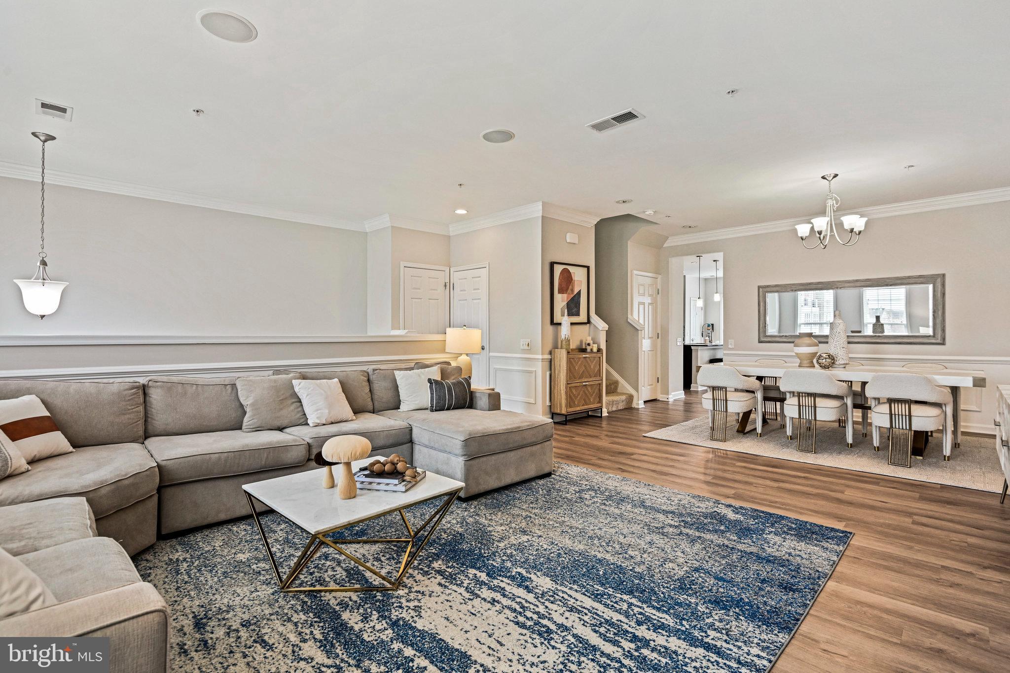 42787 BURRELL SQUARE