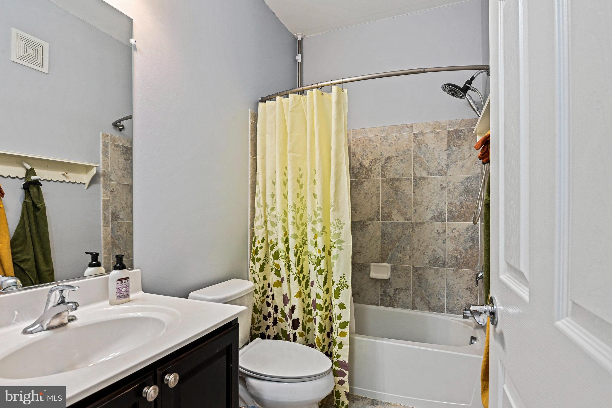 42787 BURRELL SQUARE