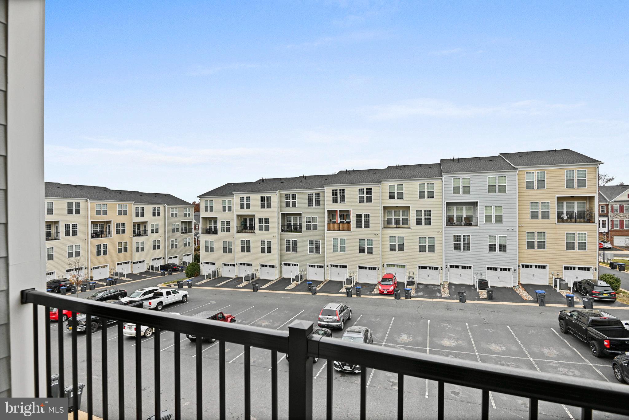 42787 BURRELL SQUARE