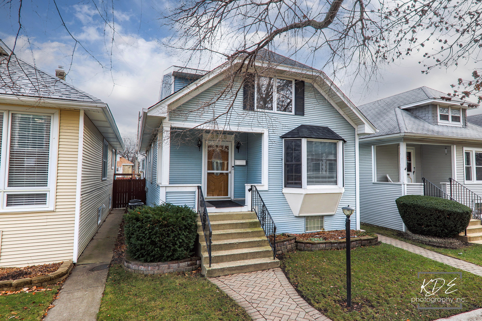 3829 N New England Avenue