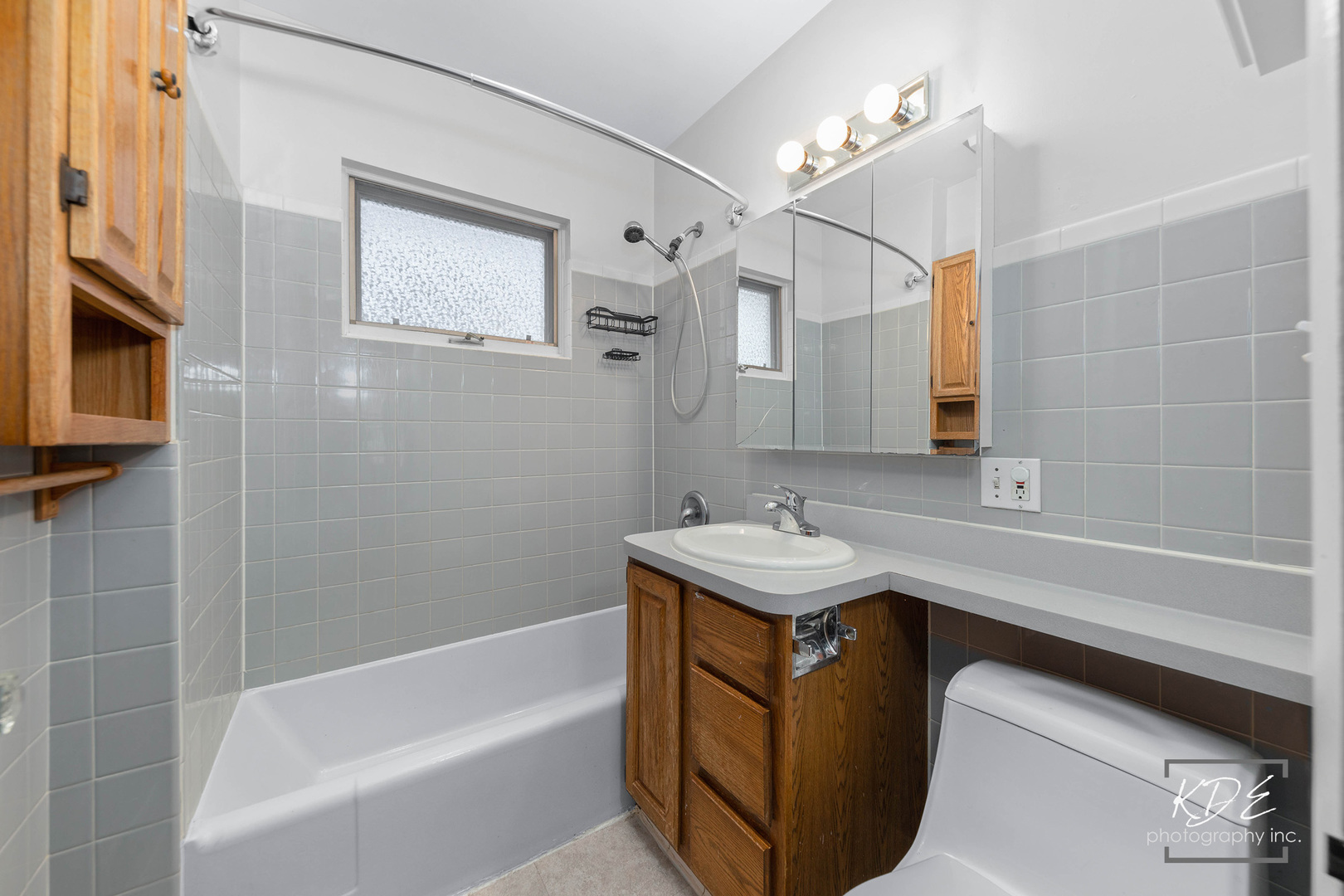 3829 N New England Avenue