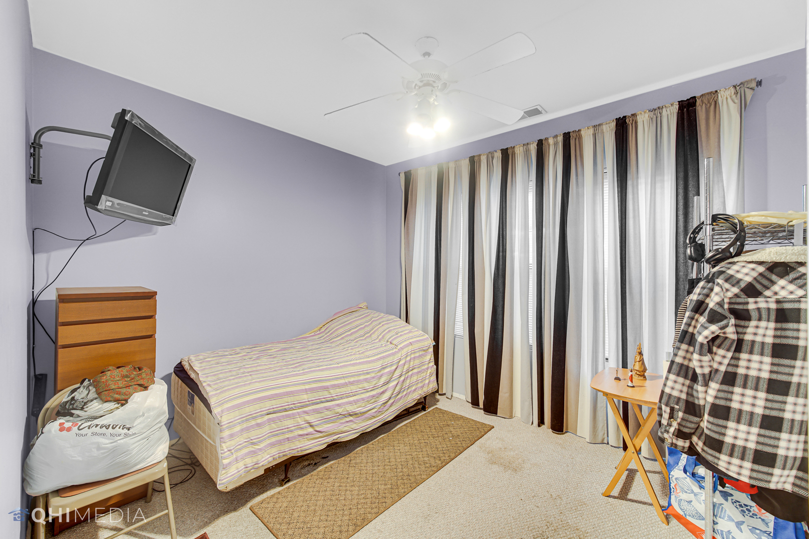 2714 W Peterson Avenue