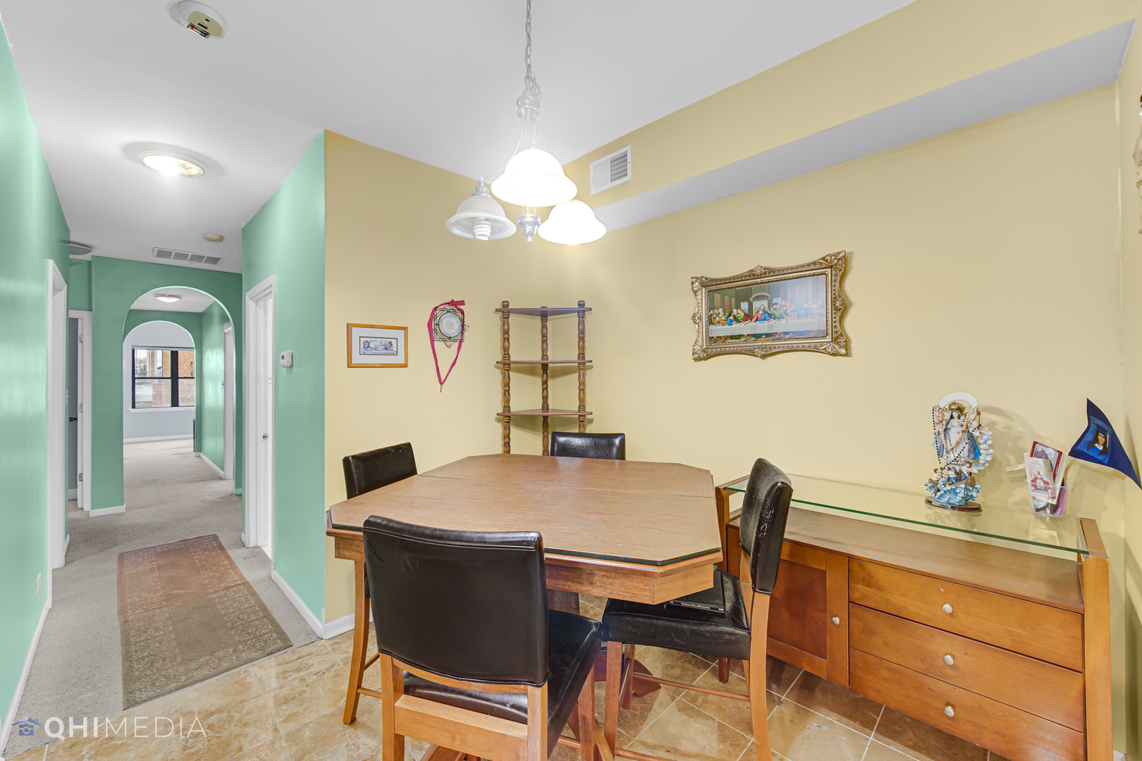 2714 W Peterson Avenue