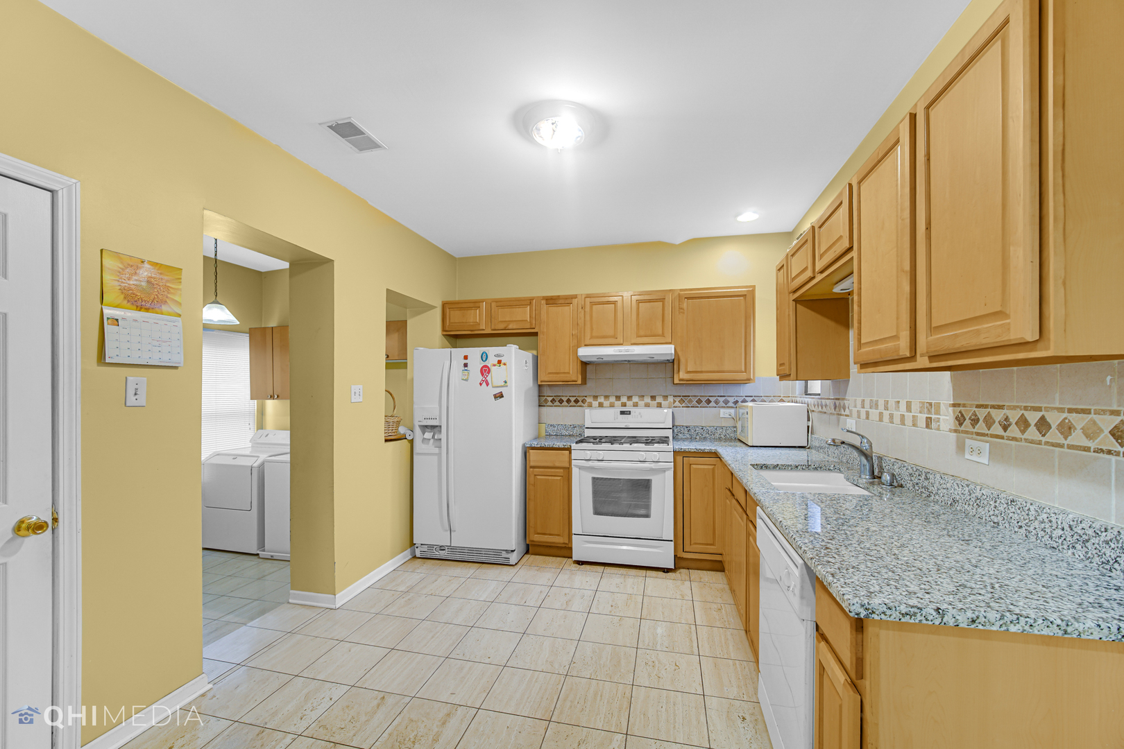 2714 W Peterson Avenue