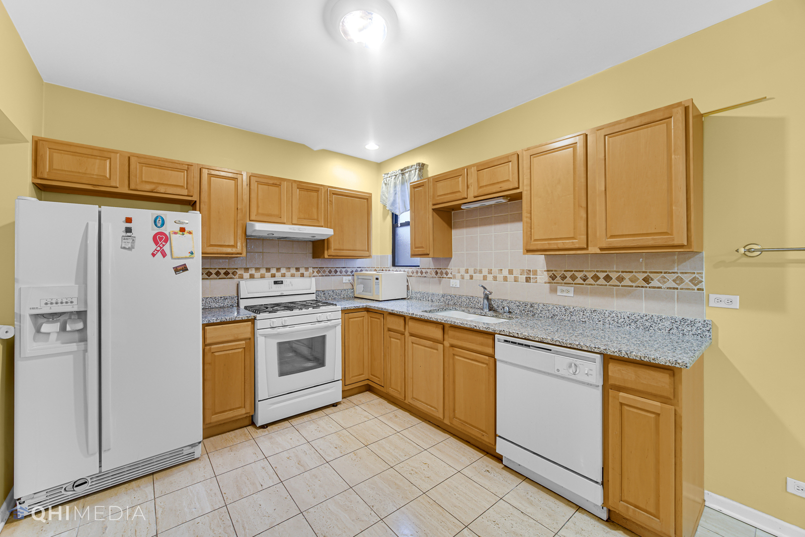 2714 W Peterson Avenue