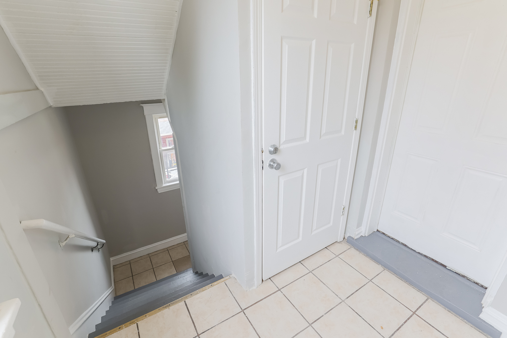 1240 Victoria Avenue