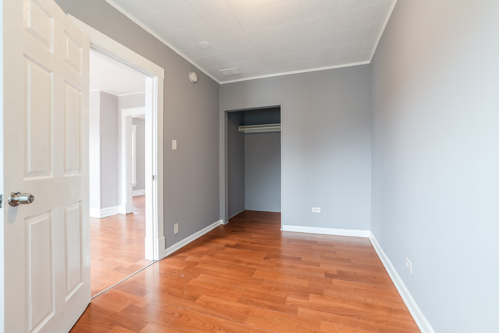 1240 Victoria Avenue