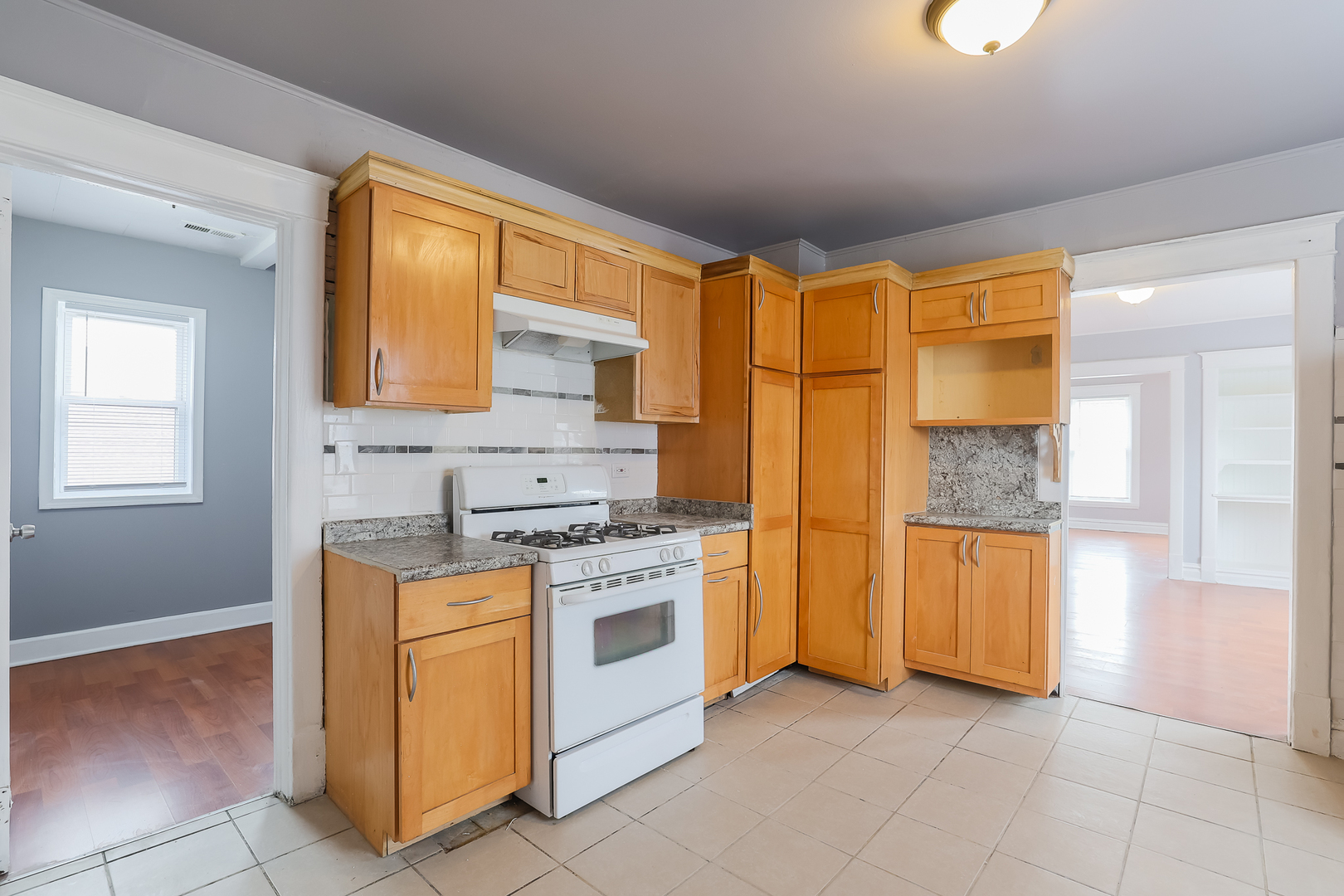 1240 Victoria Avenue